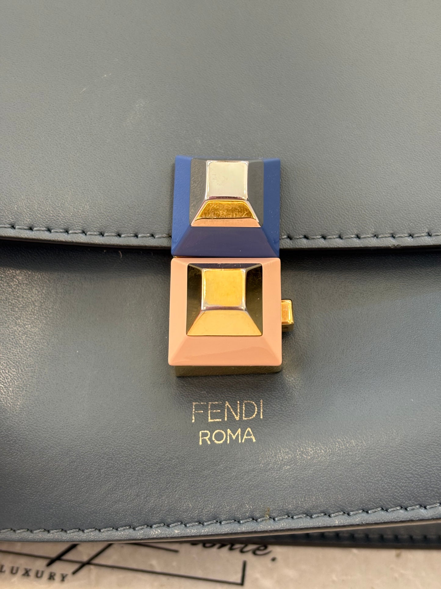 201539 - Fendi Kan