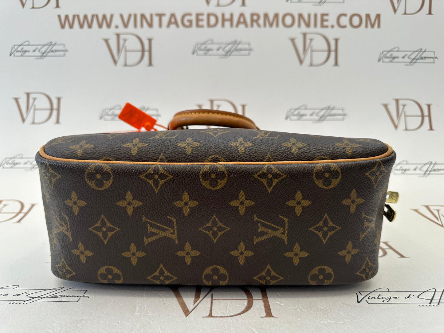 017832 - Louis Vuitton Trouville