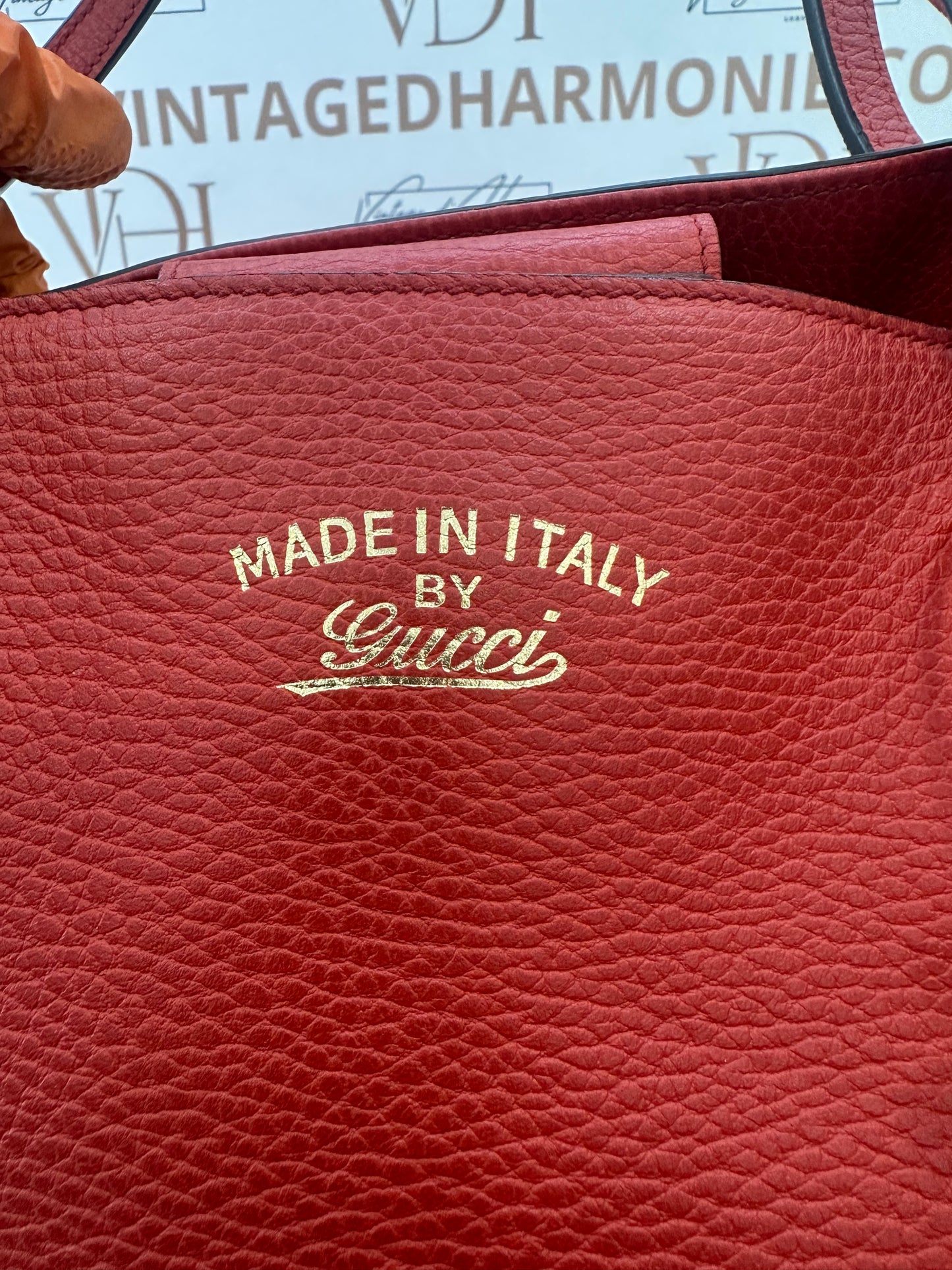 102621 - Gucci Swing