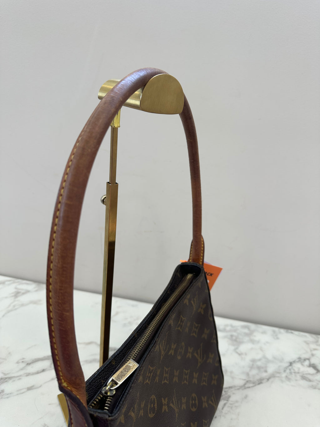 Louis Vuitton Looping MM