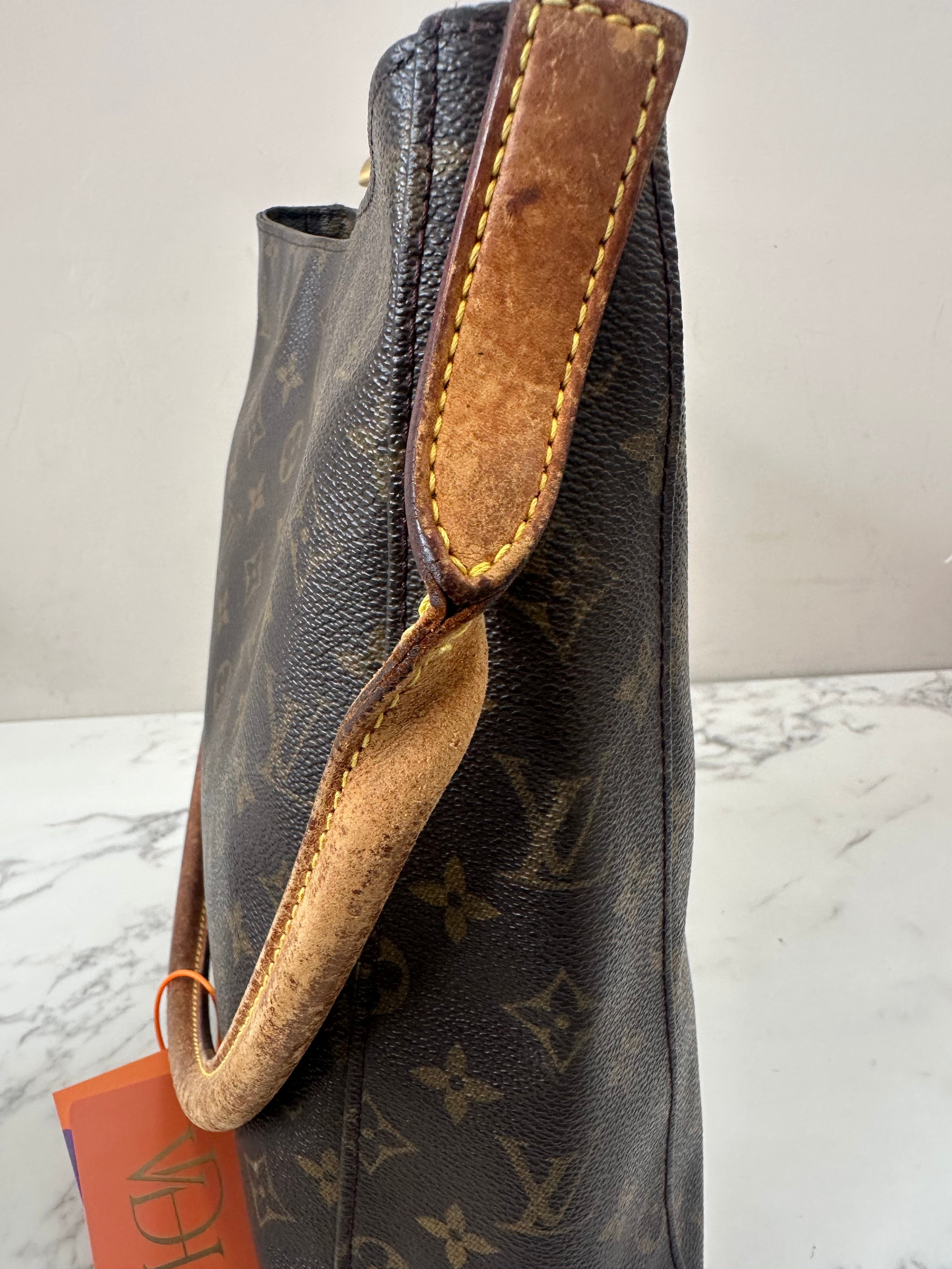 Louis Vuitton Looping GM