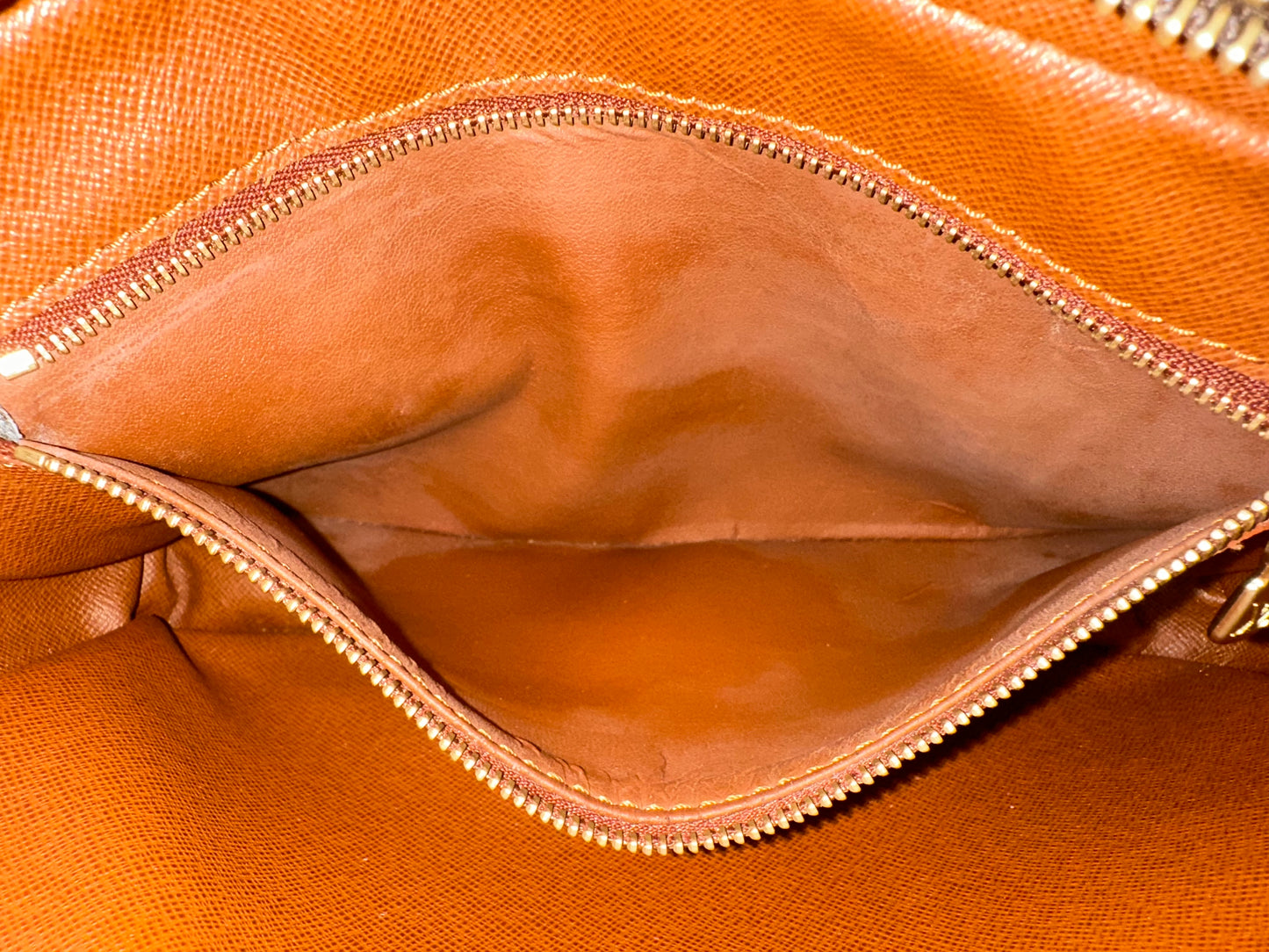 017840 - Louis Vuitton Marly Dragonne GM