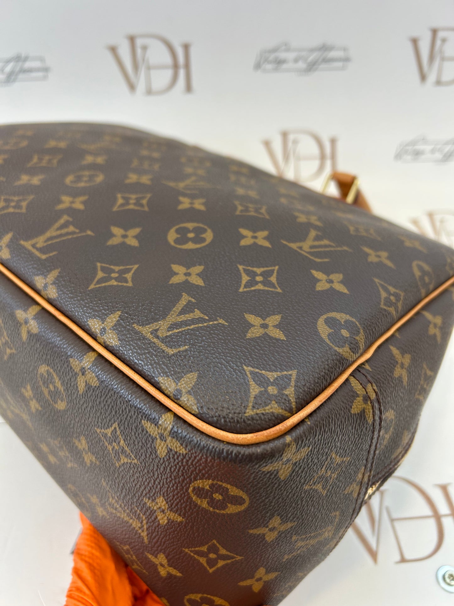 017261 - Louis Vuitton Deauville