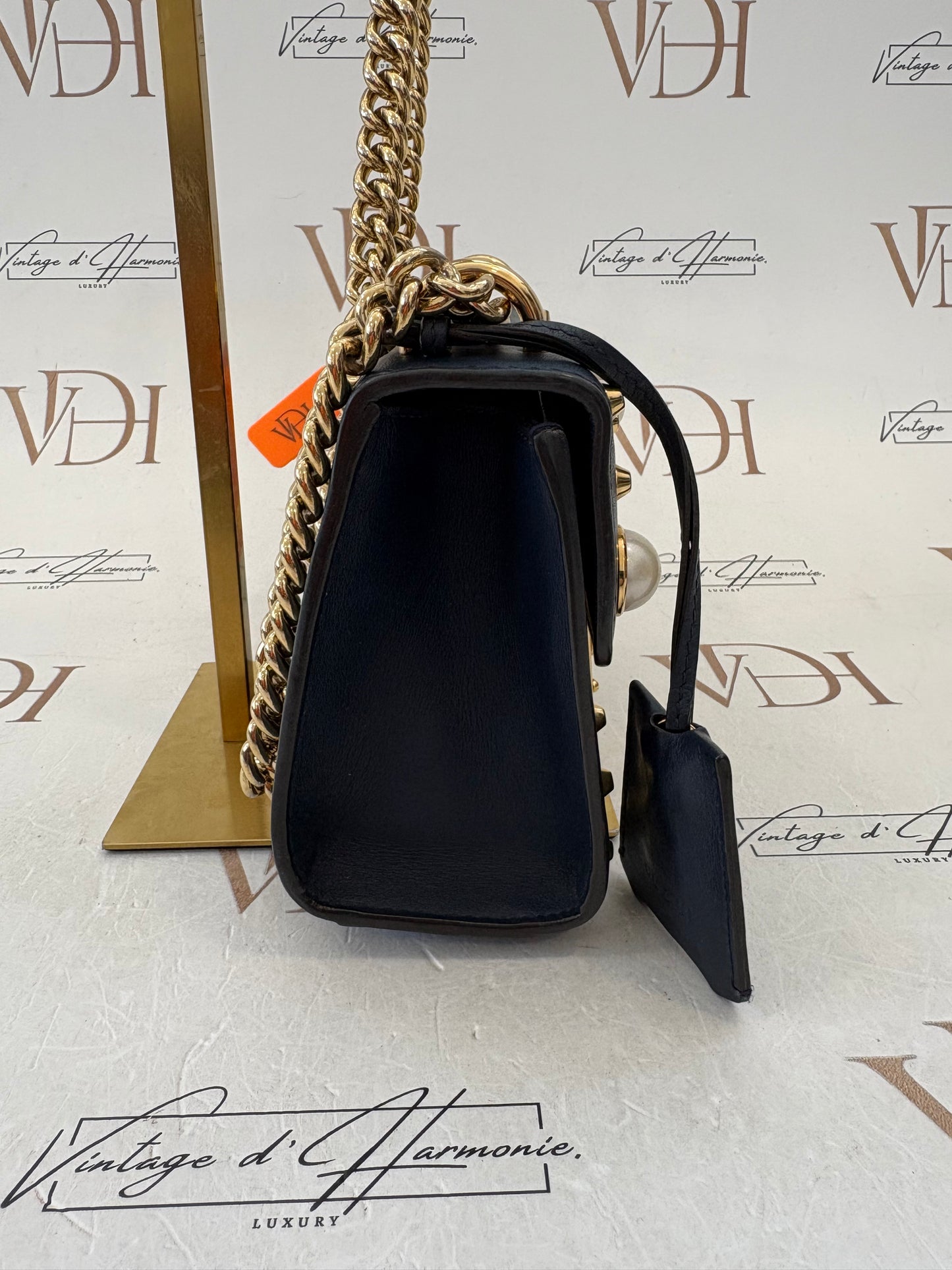 383281 - Gucci Padlock