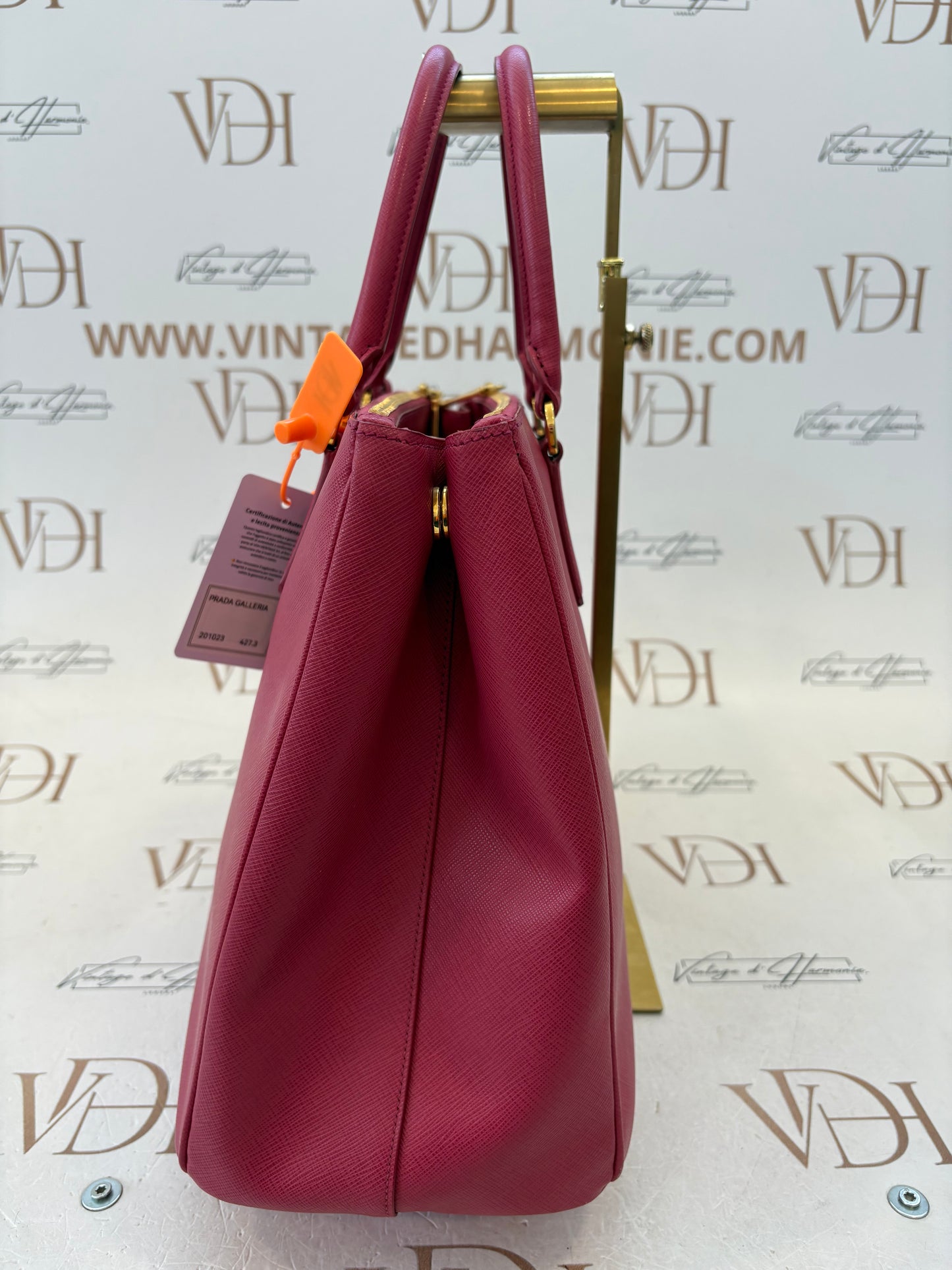201023 - Prada Galleria Pink