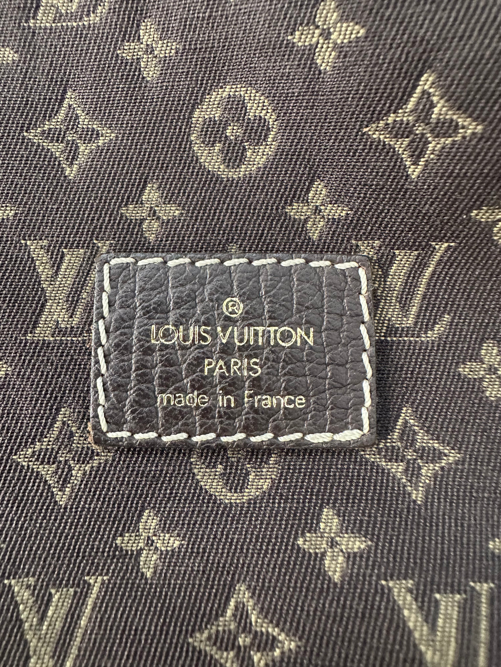 Louis Vuitton Mini Lin Saumur 30