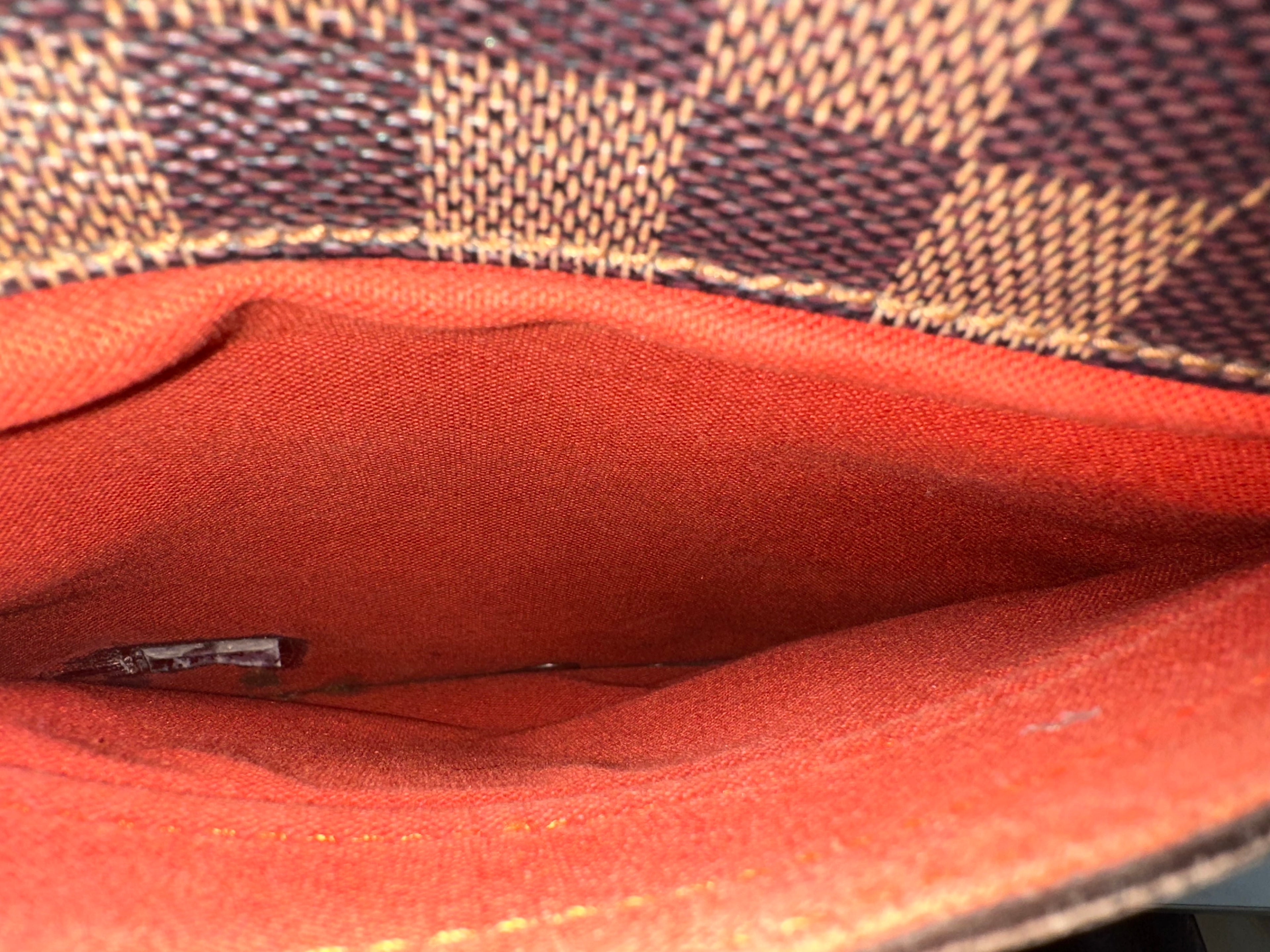 Louis Vuitton Damier Nolita