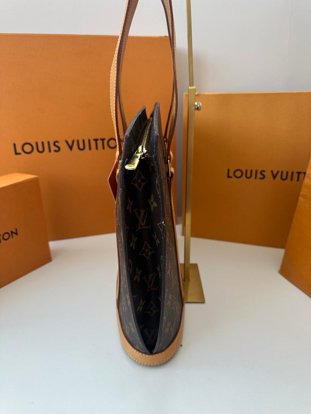 Louis Vuitton Babylone