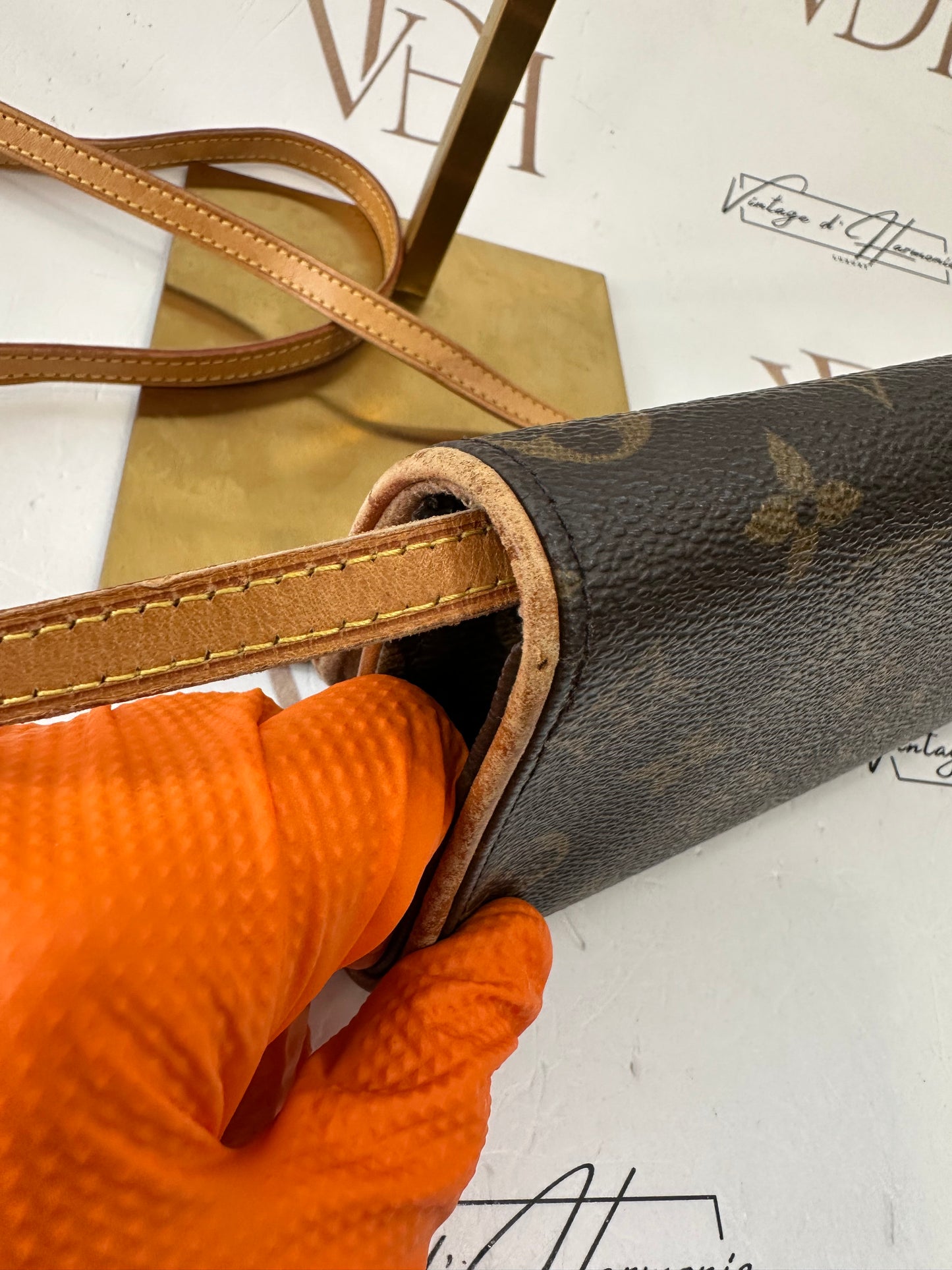017753 - Louis Vuitton Pochette Twin PM