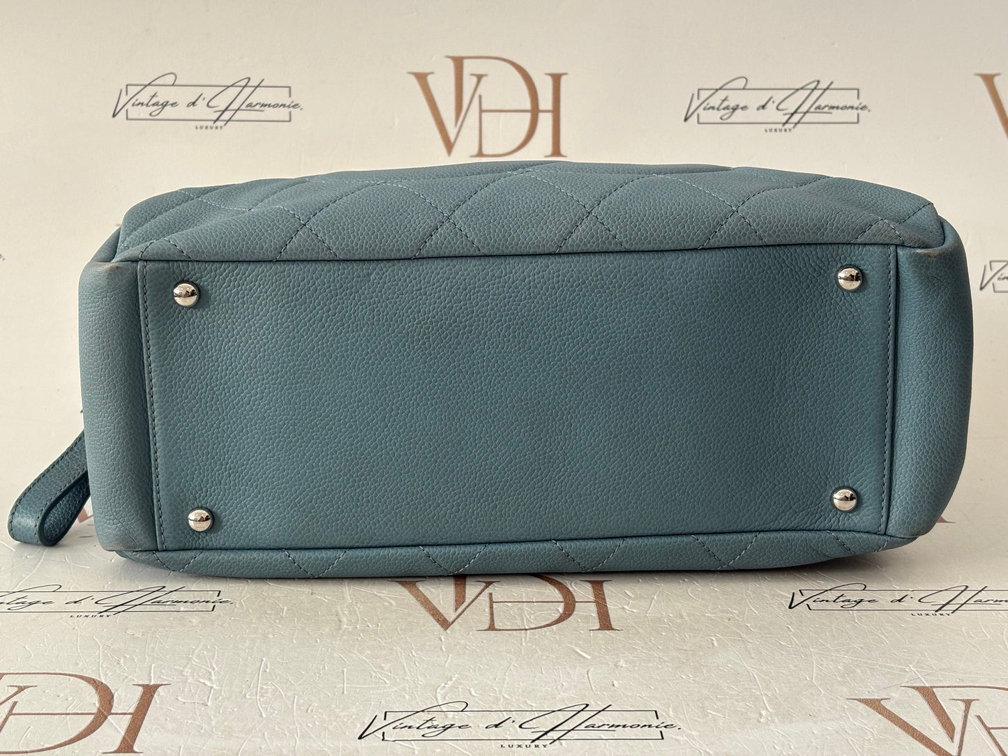 383525 - Chanel Blue