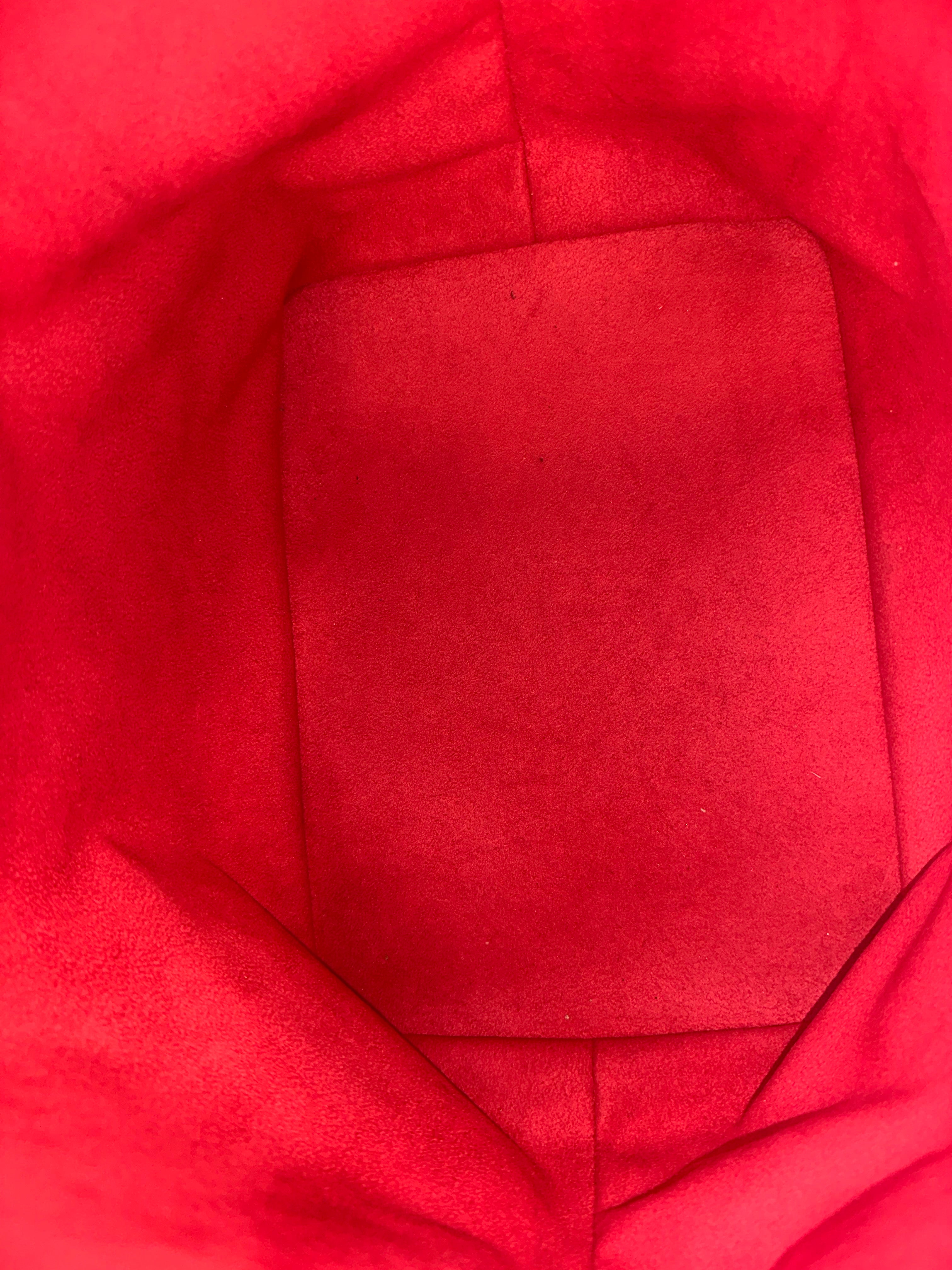 Louis Vuitton Noé Epi Red