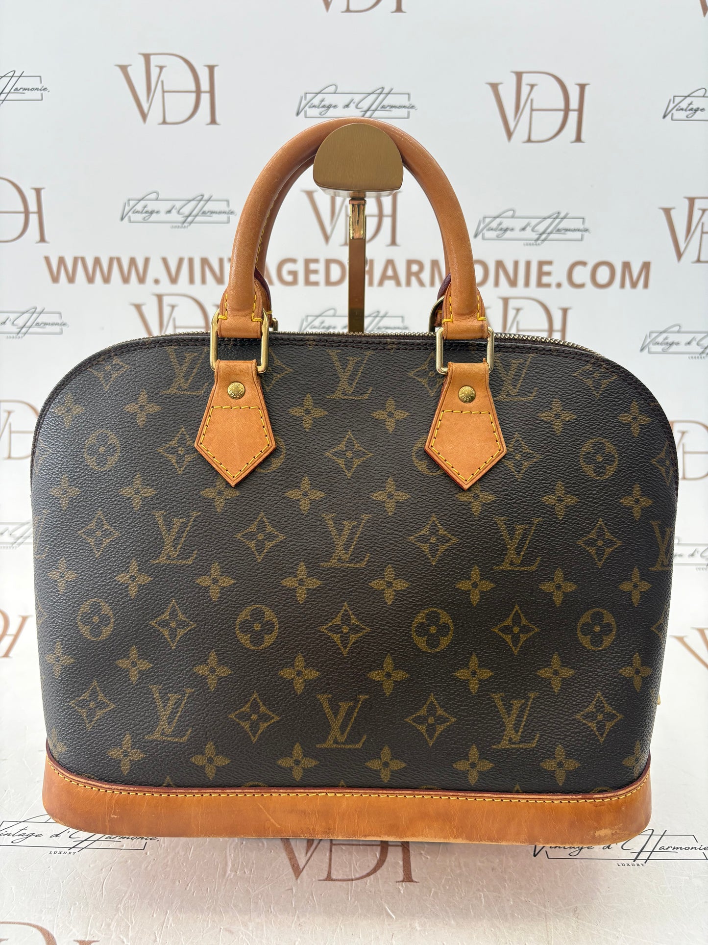 018094 - Louis Vuitton Alma