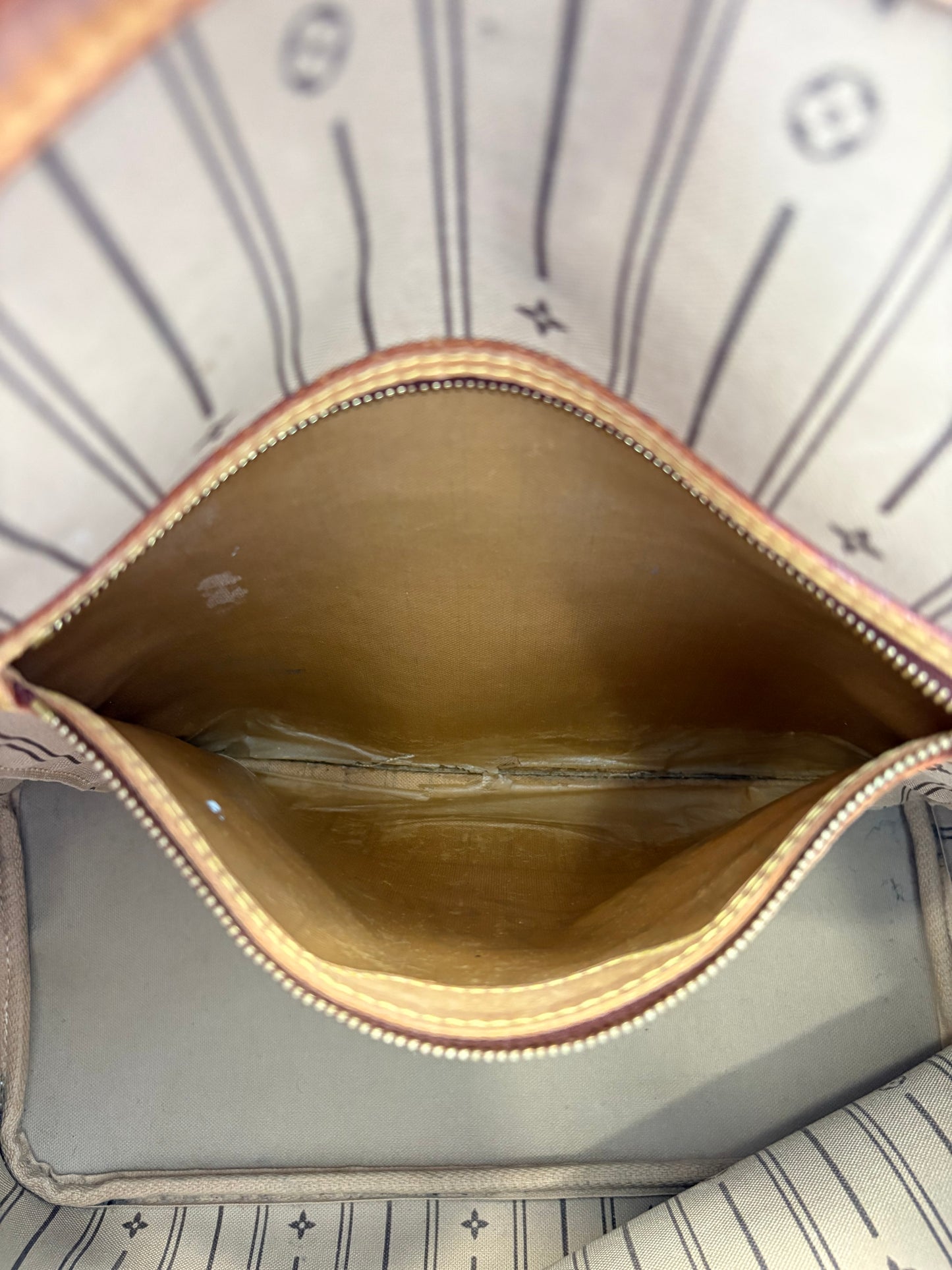 018614 - Louis Vuitton Neverfull MM