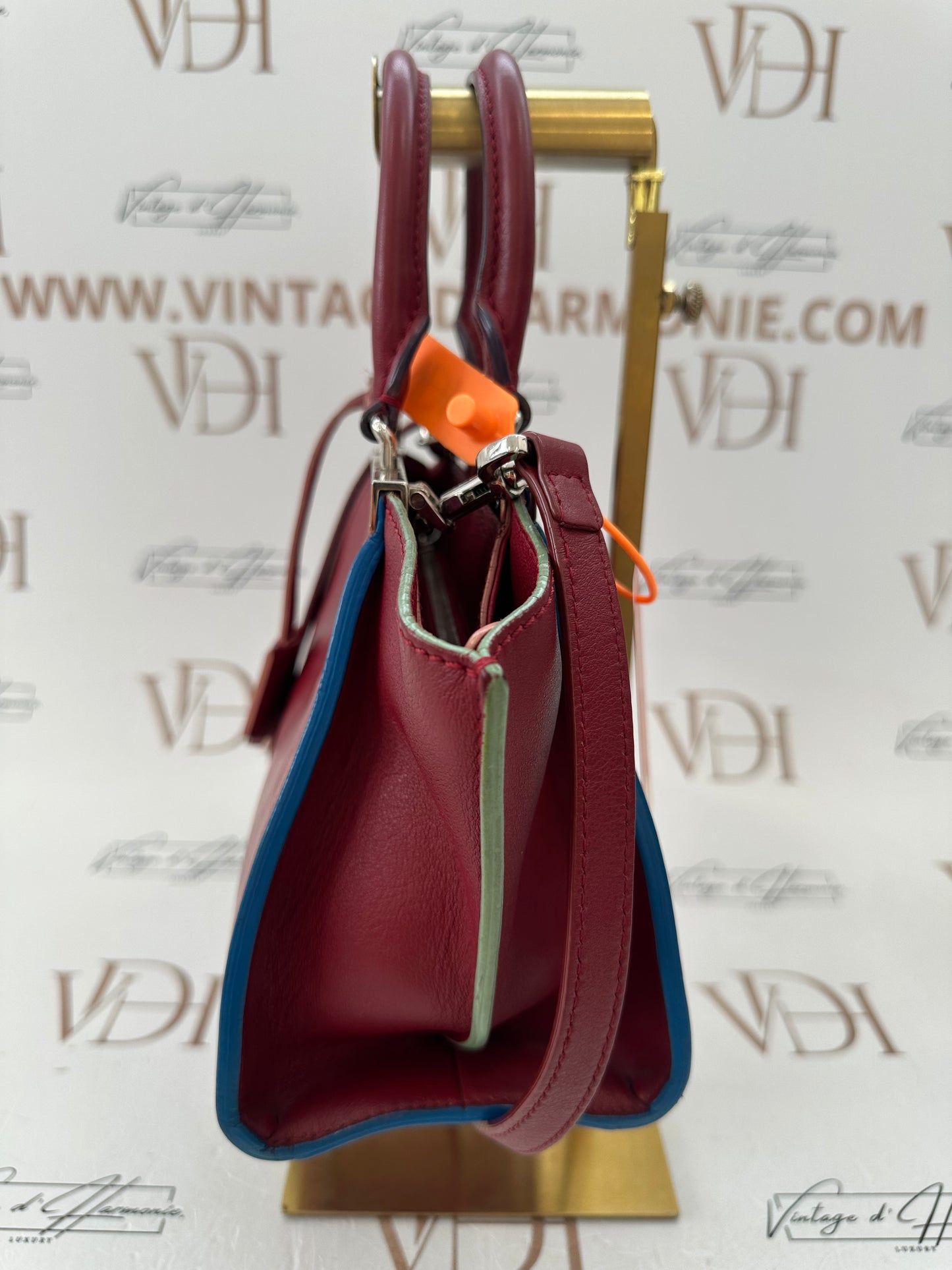 382941 - Fendi 3Jours