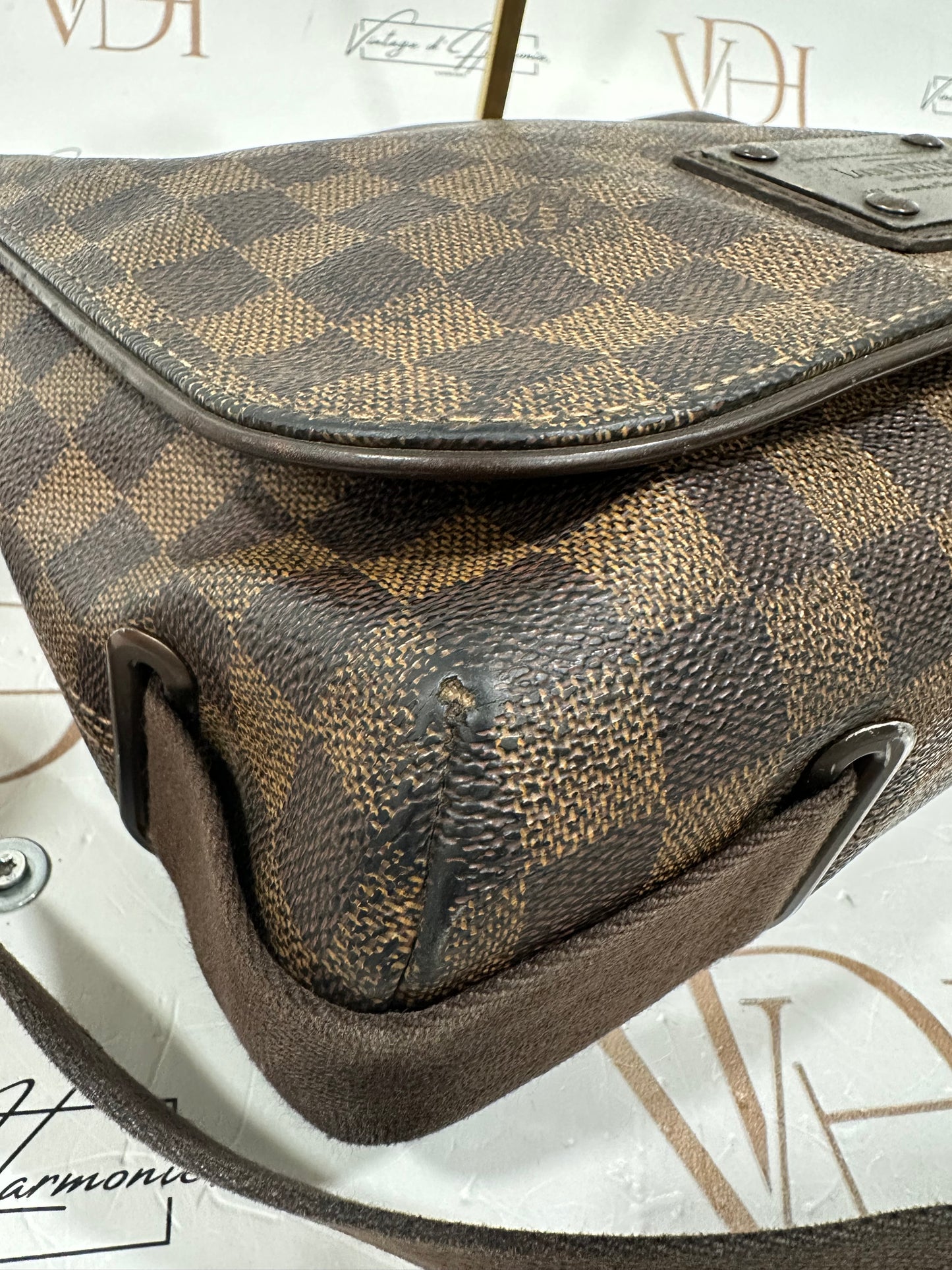 017788 - Louis Vuitton Damier Brooklyn MM