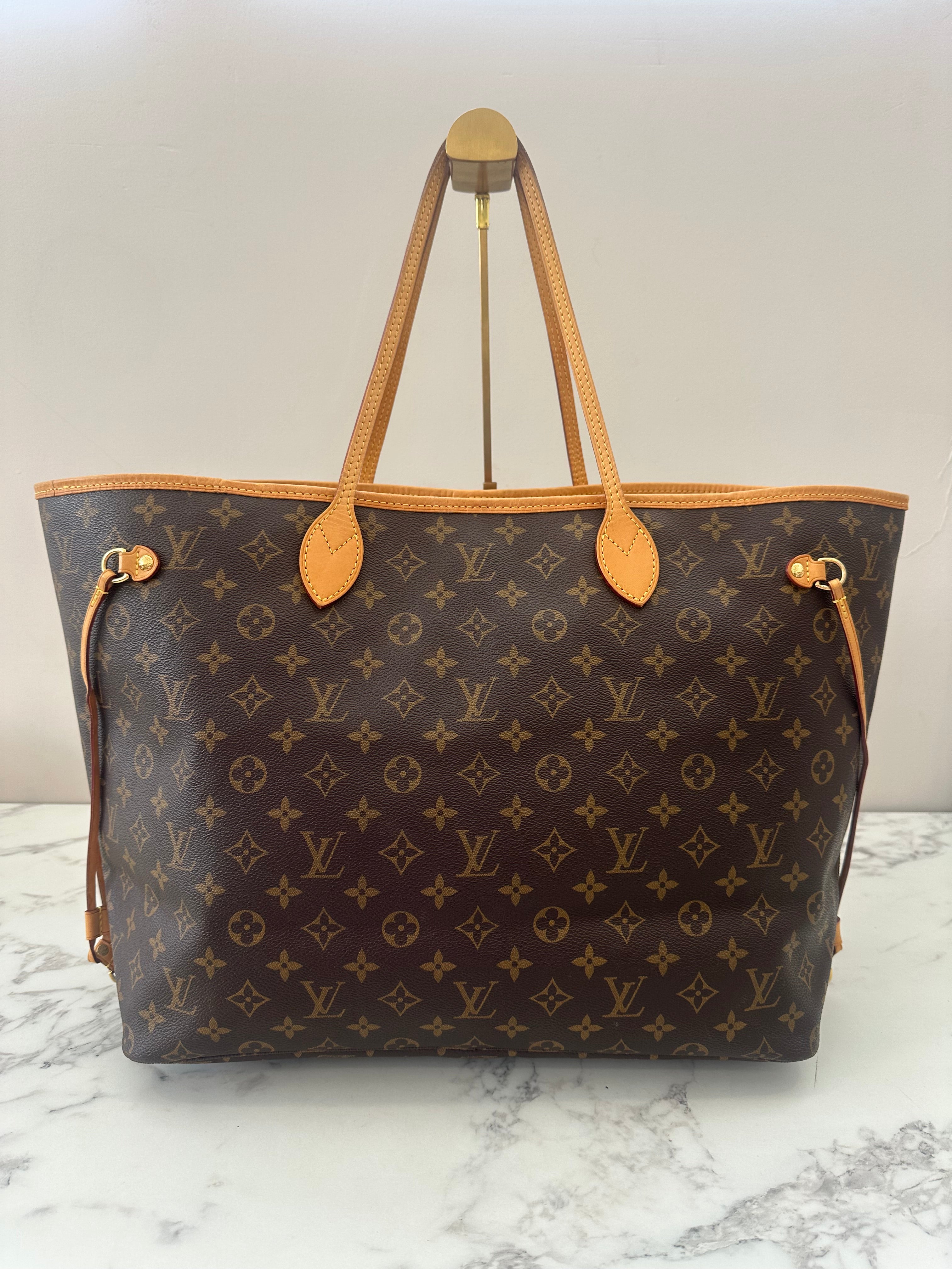Louis Vuitton Neverfull