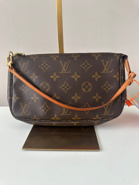 Louis Vuitton Pochette
