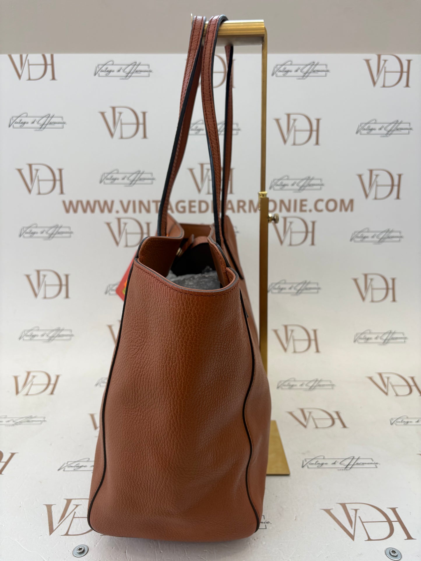 201628 - Gucci Brown