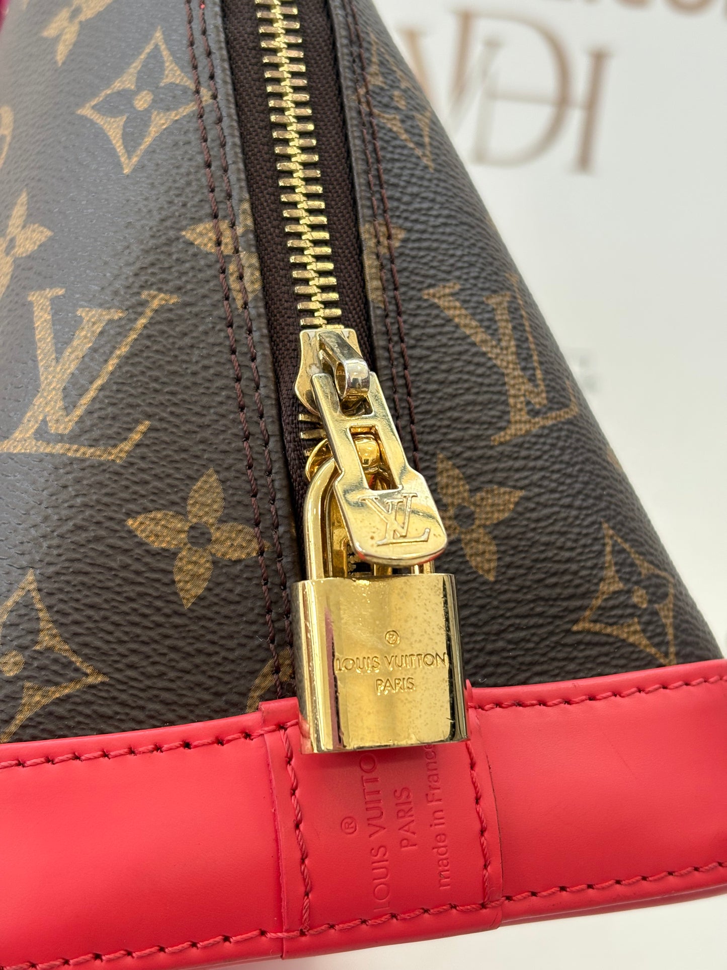 201108 - Louis Vuitton Alma