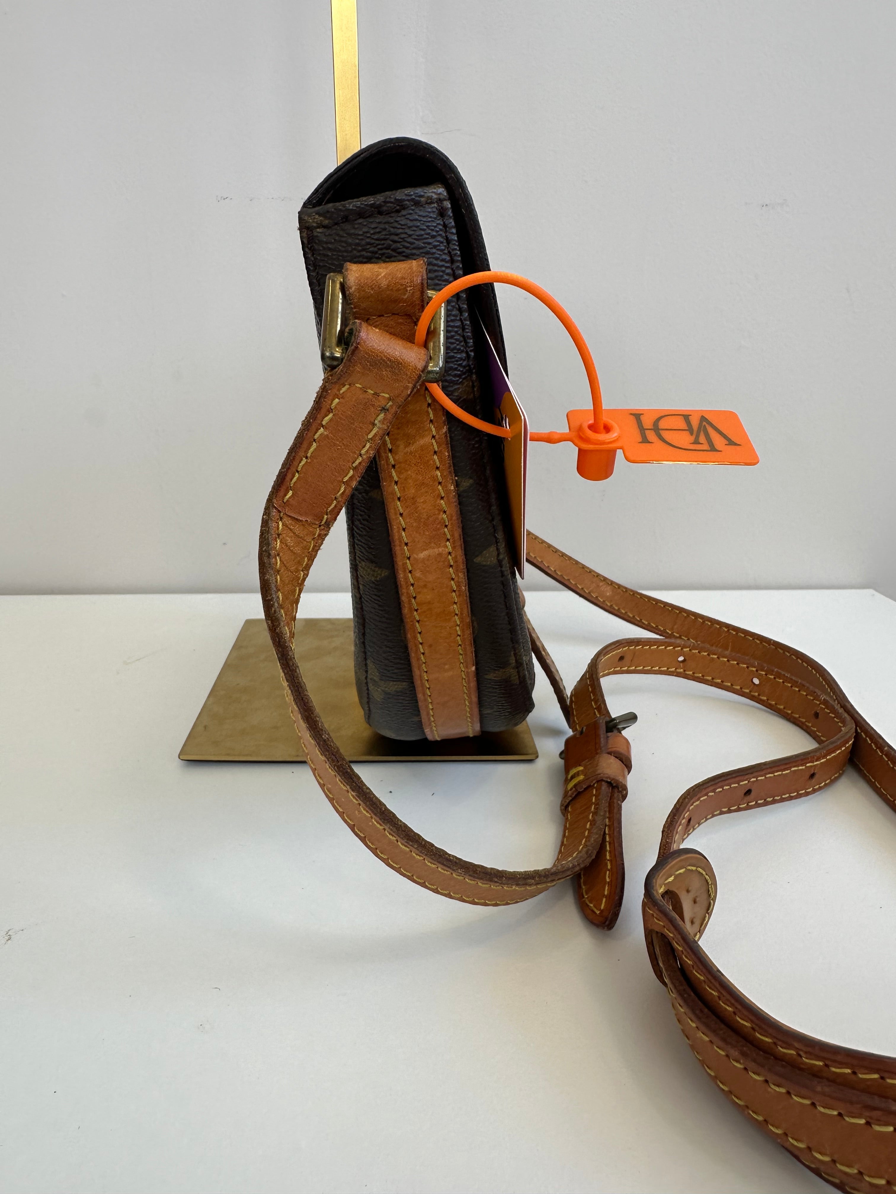 Louis Vuitton Chantilly PM