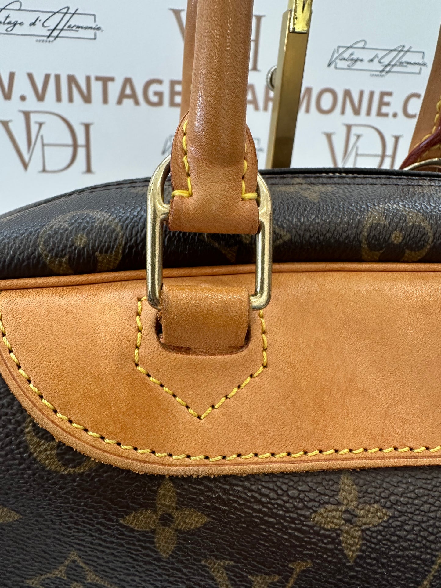 017746 - Louis Vuitton Deauville