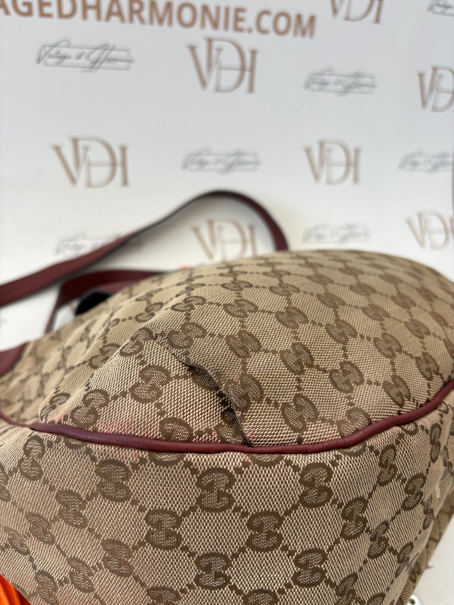 201319 - Gucci Sukey