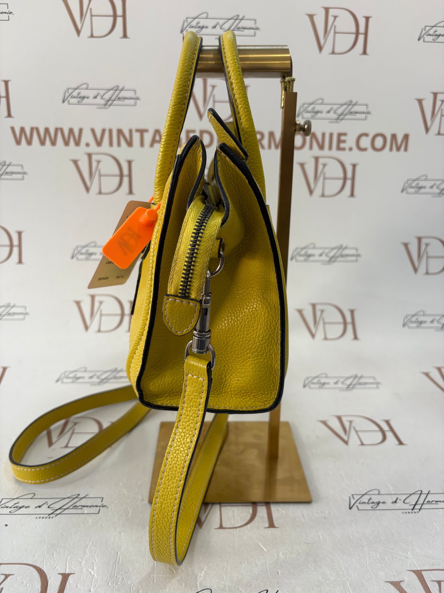 383406 - Céline Luggage