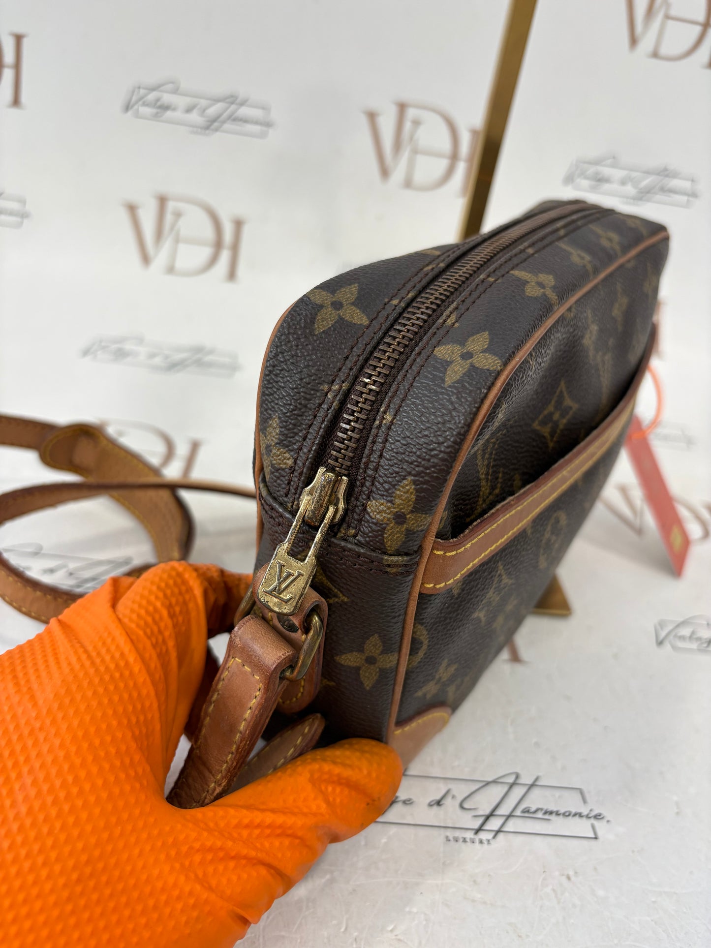 017021 - Louis Vuitton Trocadero 24