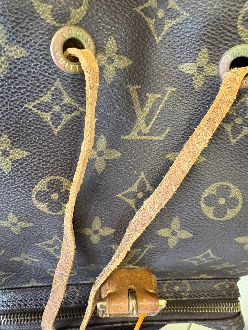 Louis Vuitton Montsouris GM
