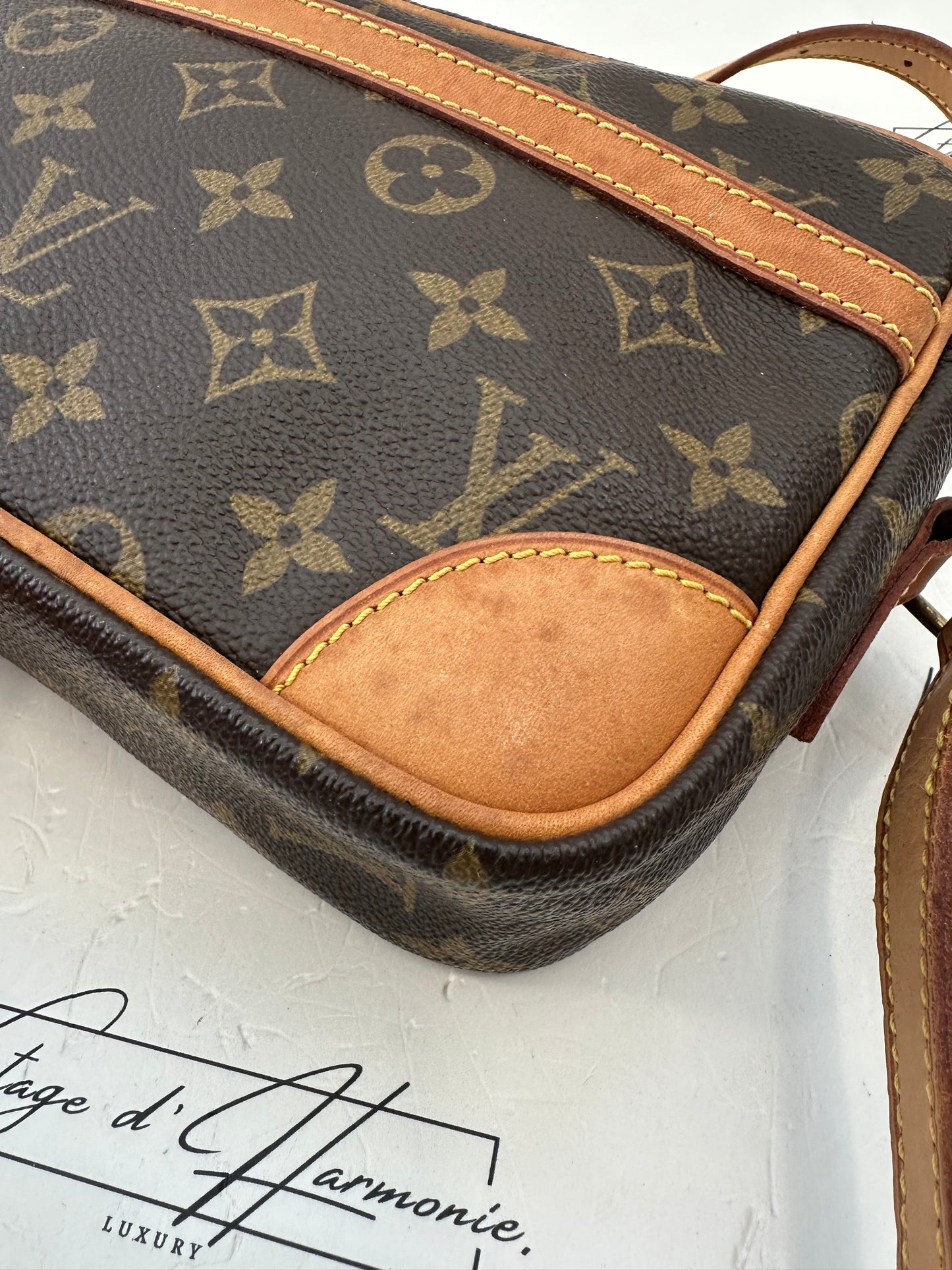 017811 - Louis Vuitton Trocadero 24