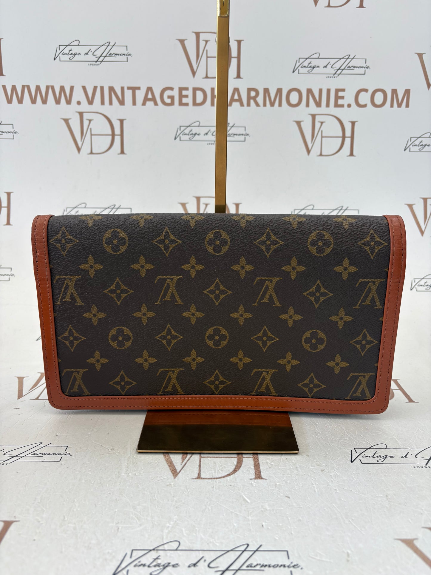 018204 - Louis Vuitton Pochette Dame GM
