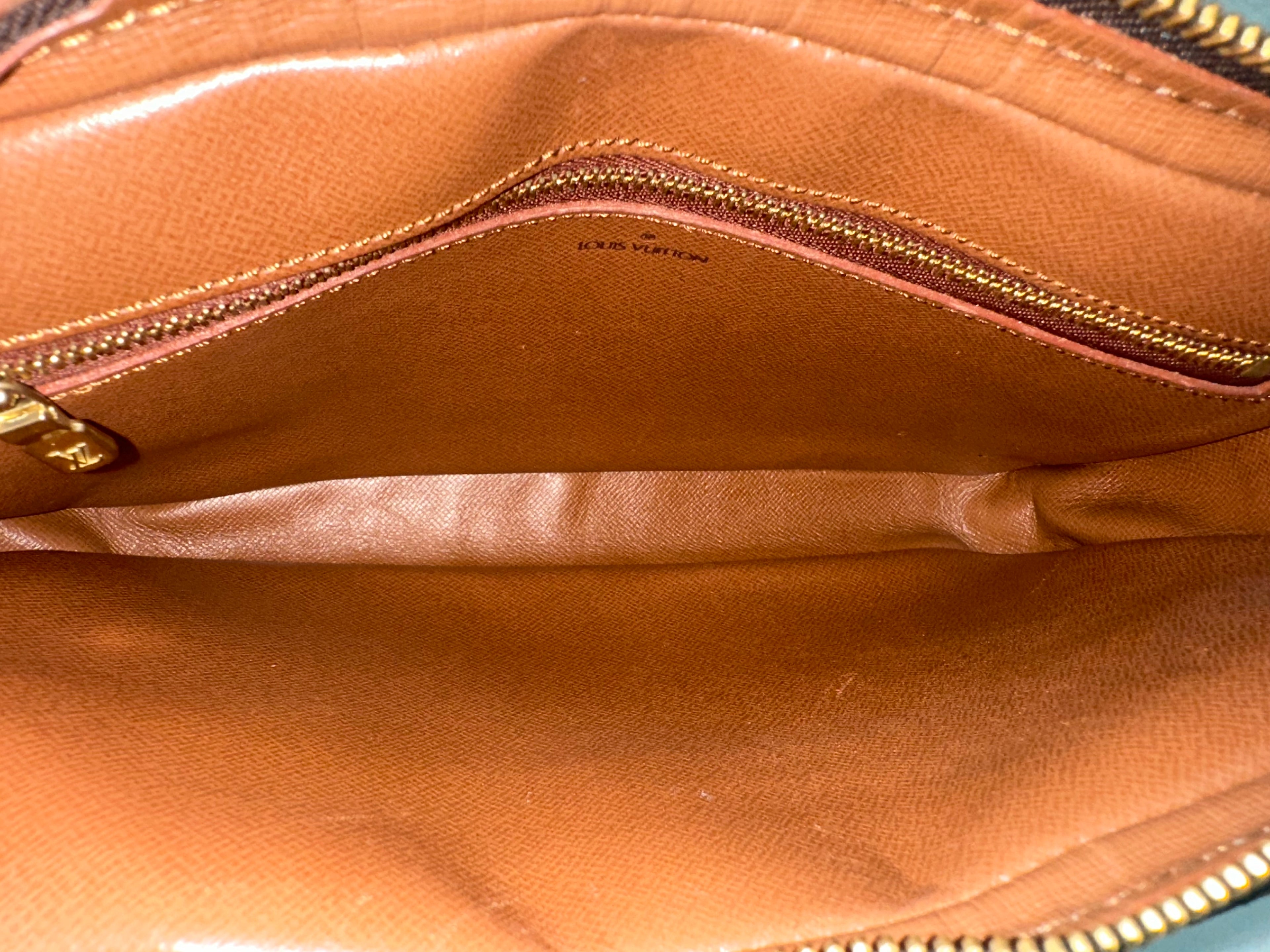 Louis Vuitton Dragonne GM