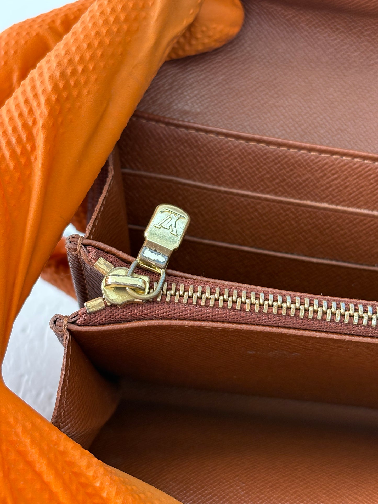 017337 - Louis Vuitton Wallet