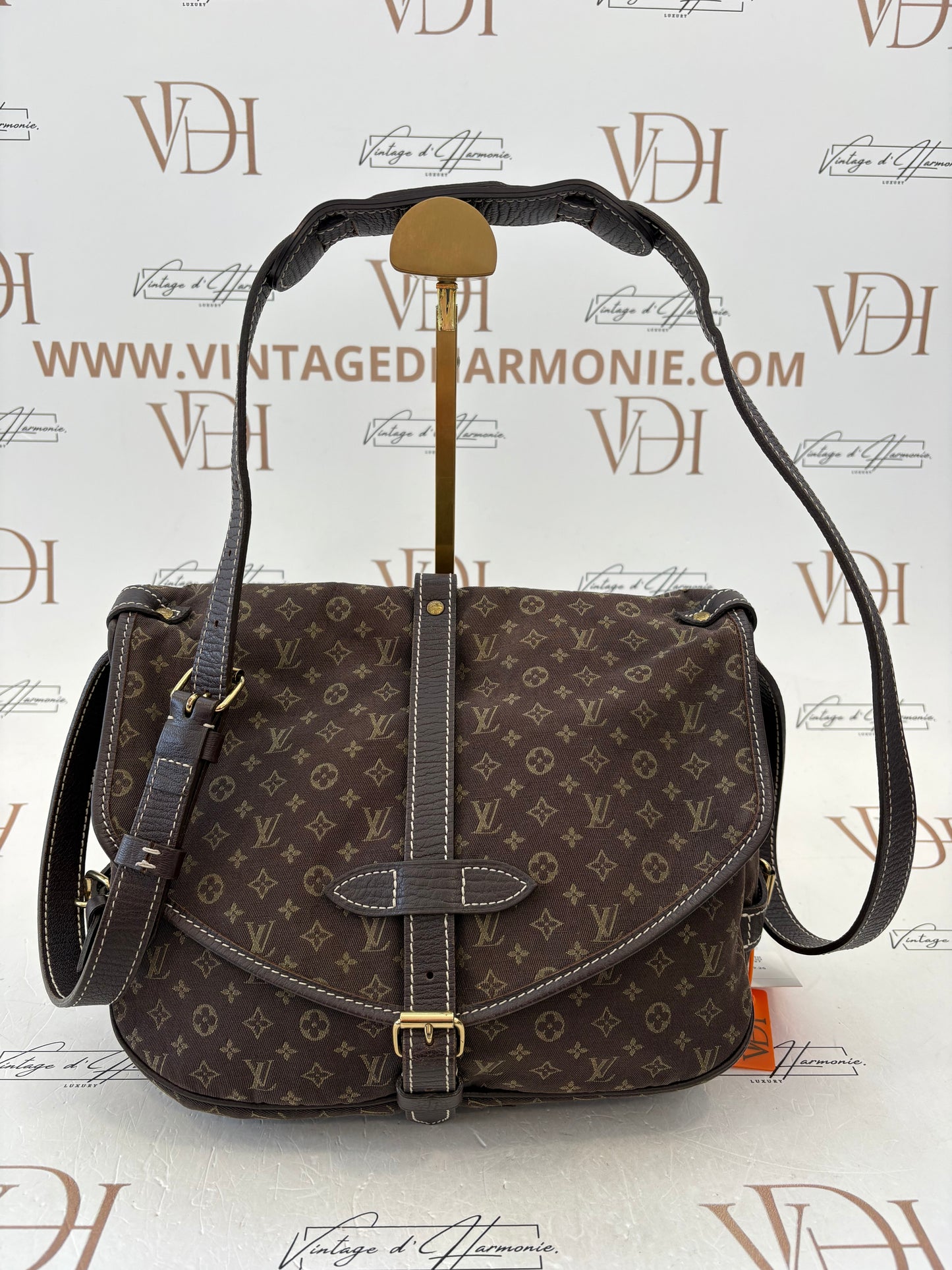 017726 - Louis Vuitton Saumur 30