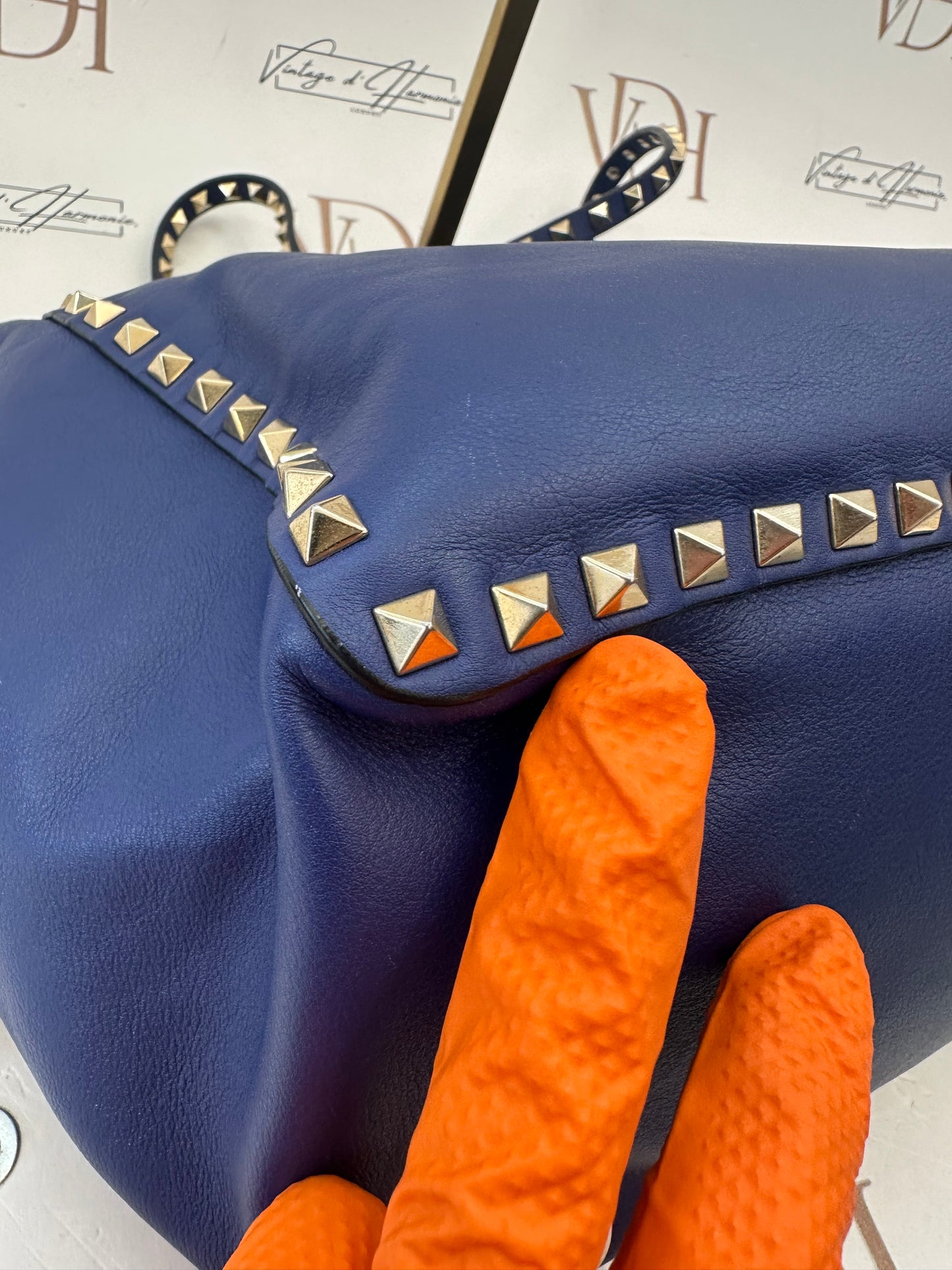 382356 - Valentino Rockstud