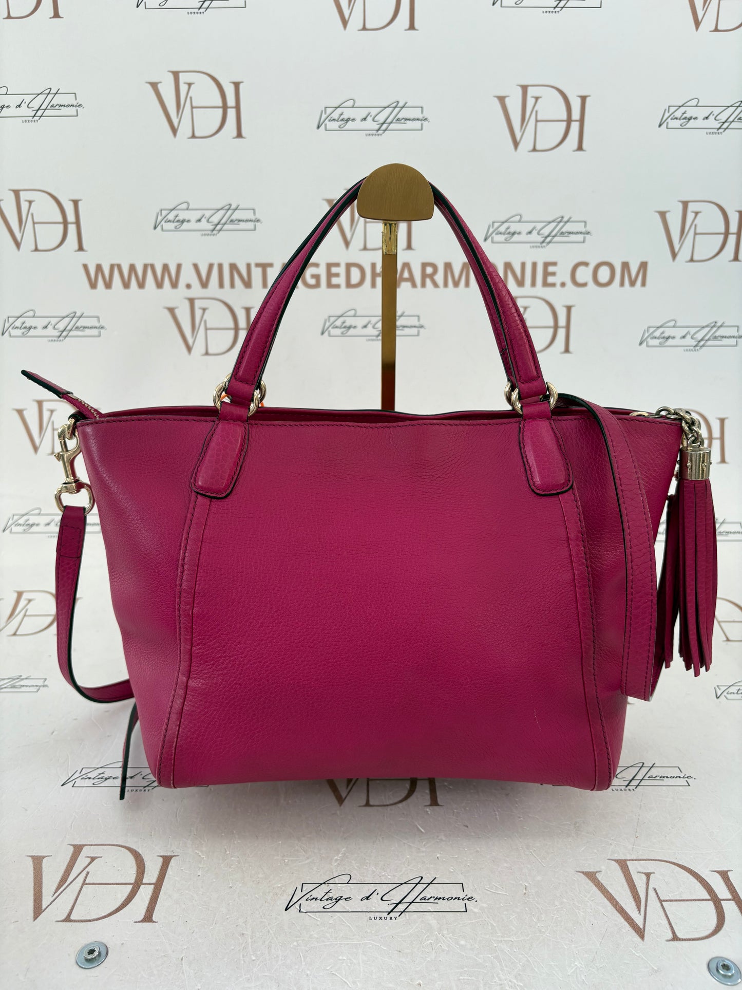 384280 - Gucci Soho