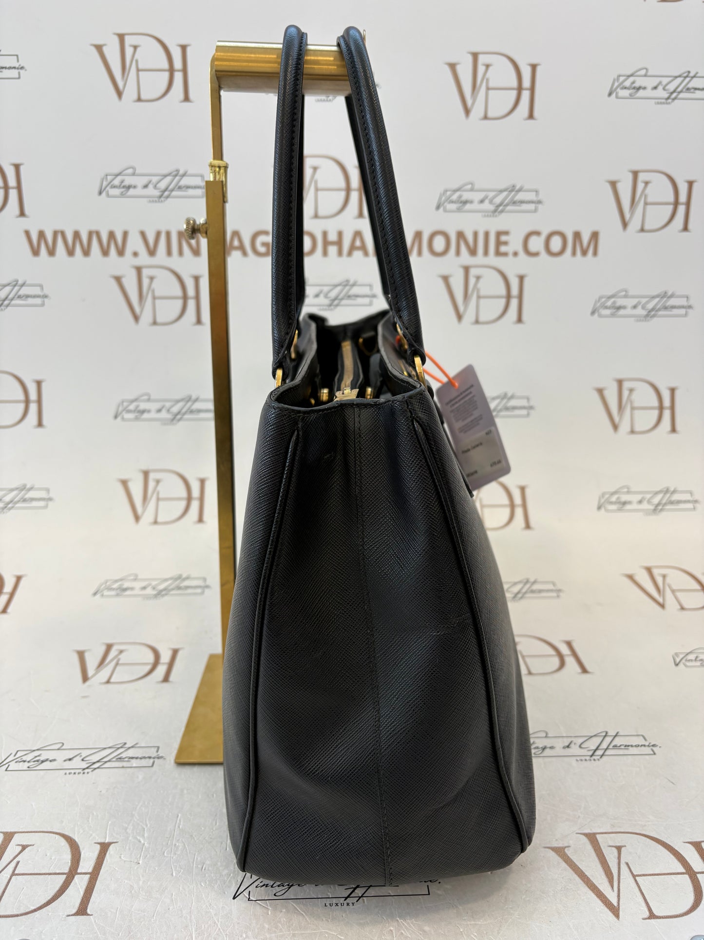 383698 - Prada Galleria Black