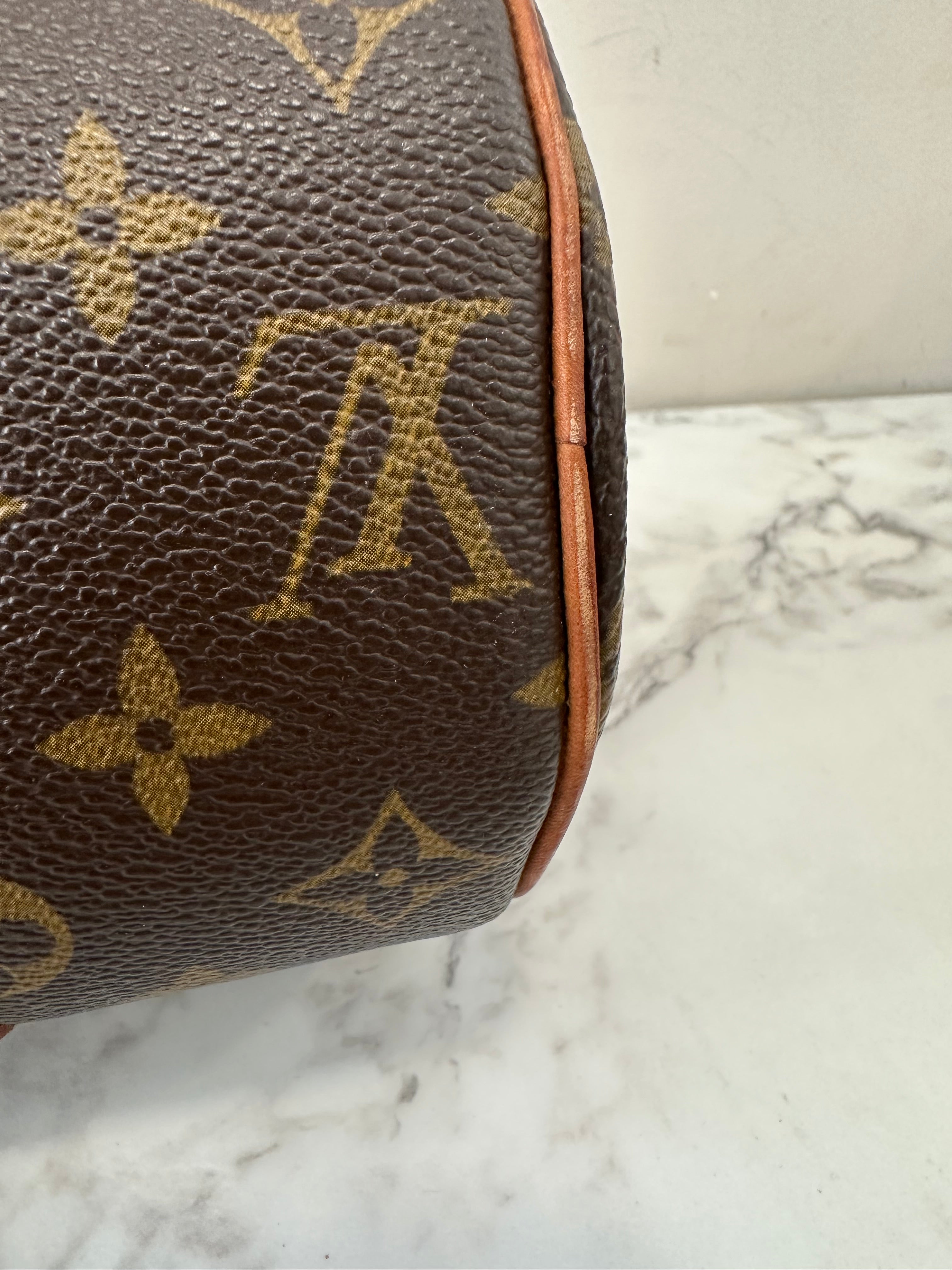 Louis Vuitton Papillon 26
