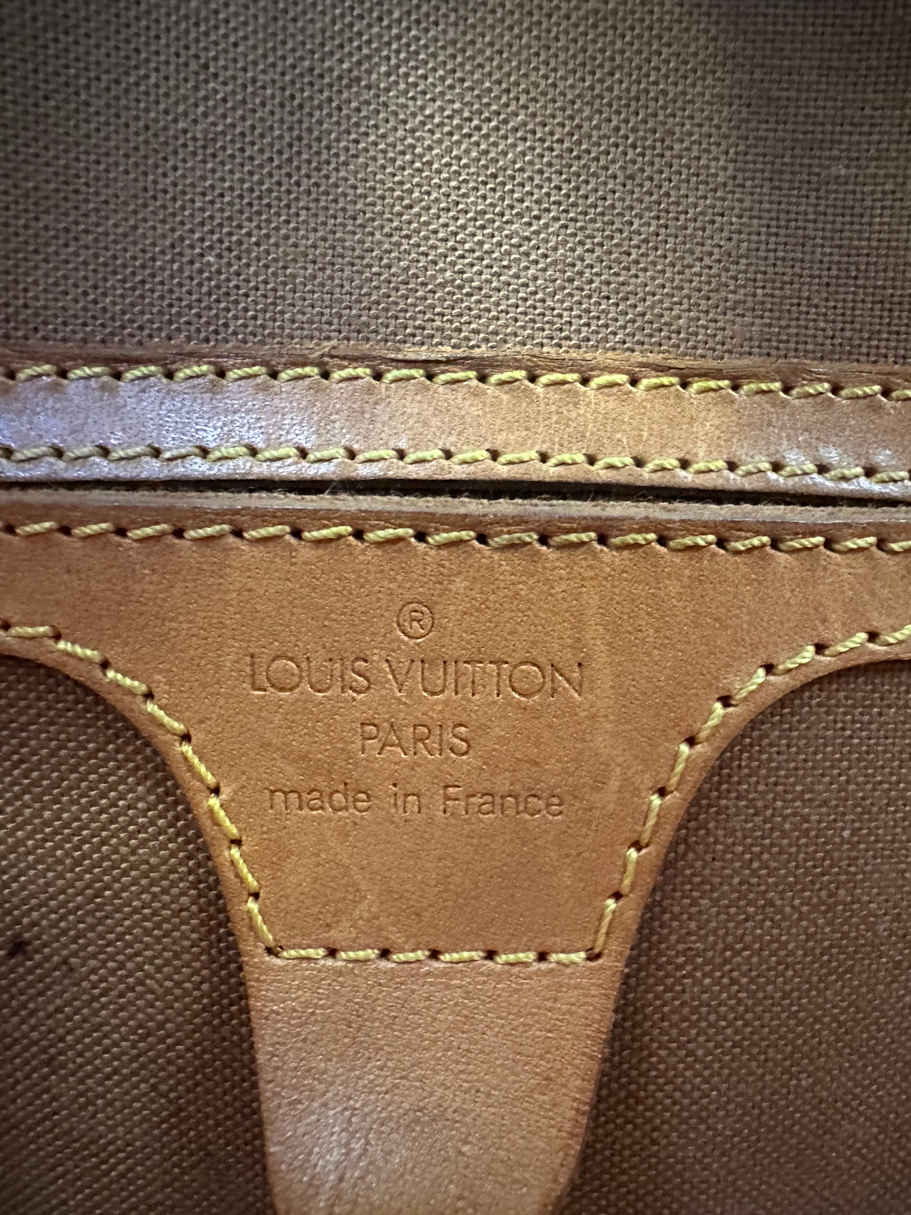 Louis Vuitton Ellipse PM