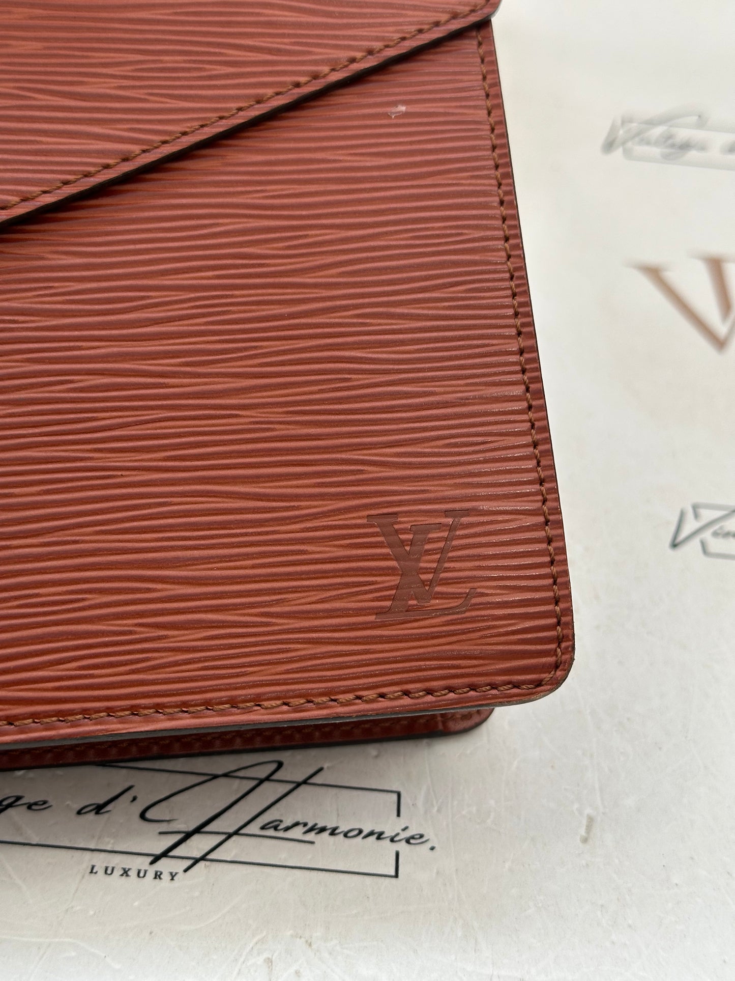 018063 - Louis Vuitton Epi Concorde