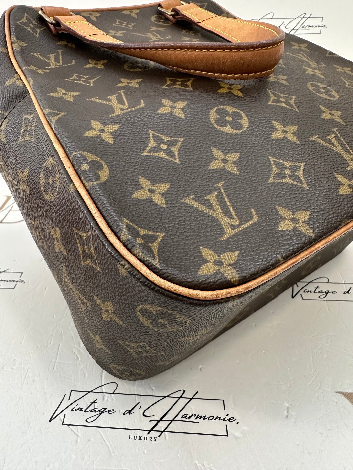017766 - Louis Vuitton Excentricite