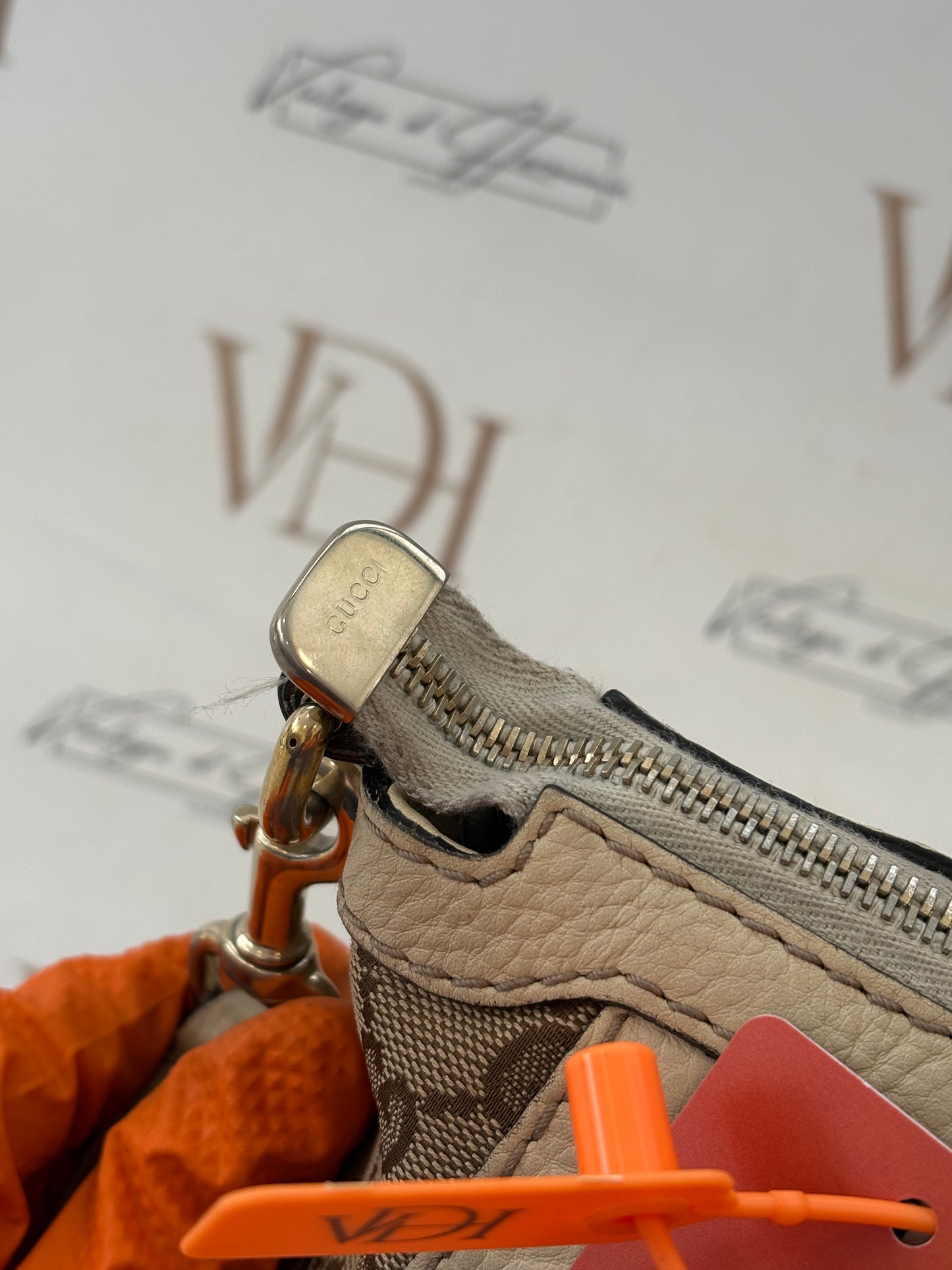 201170 - Gucci Bag