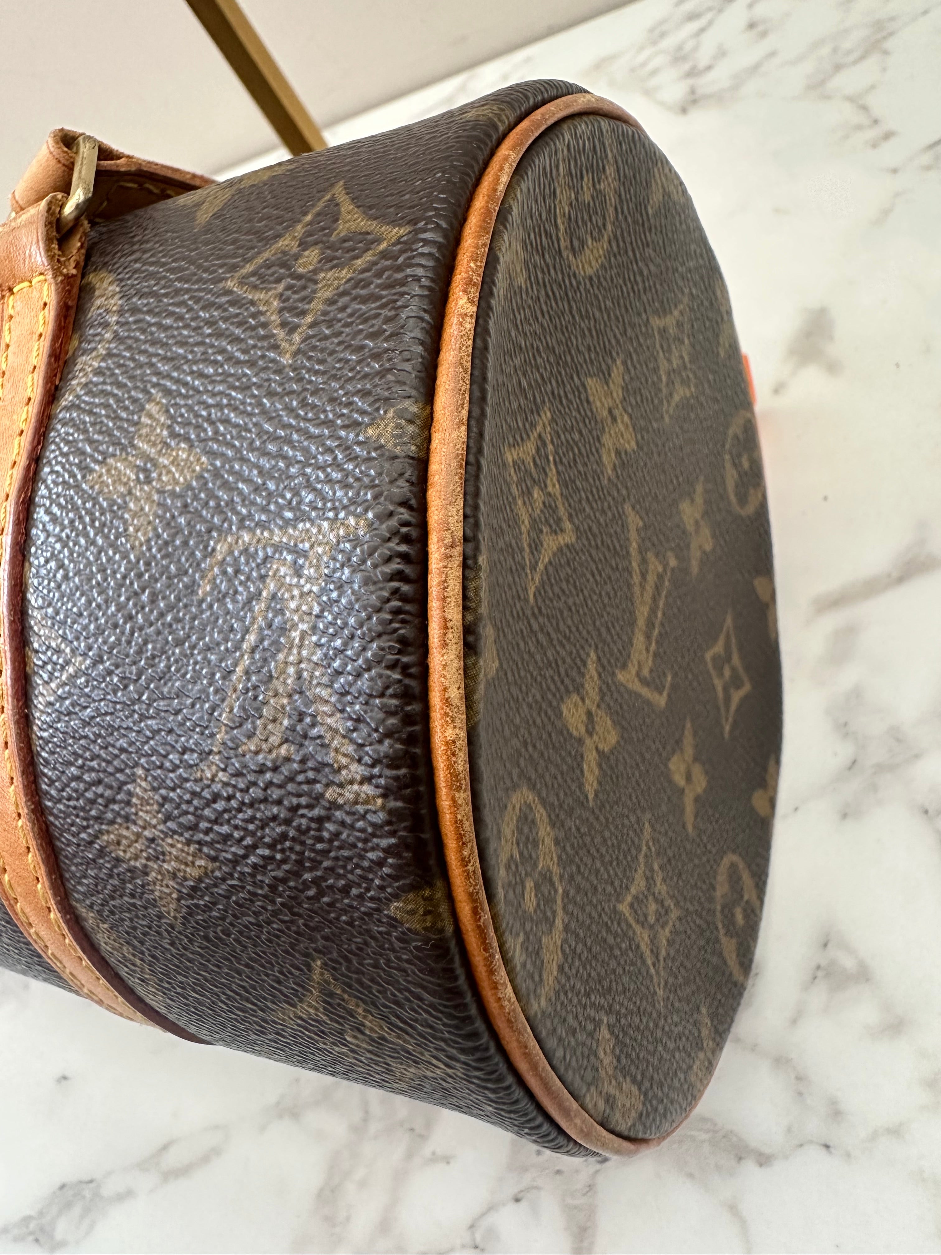 Louis Vuitton Papillon 26