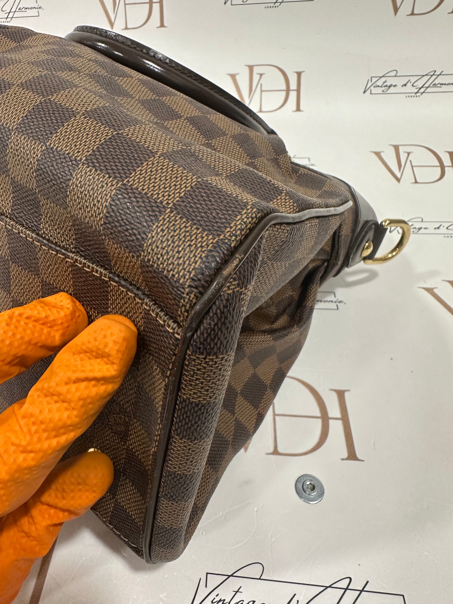 382687 - Louis Vuitton Trevi