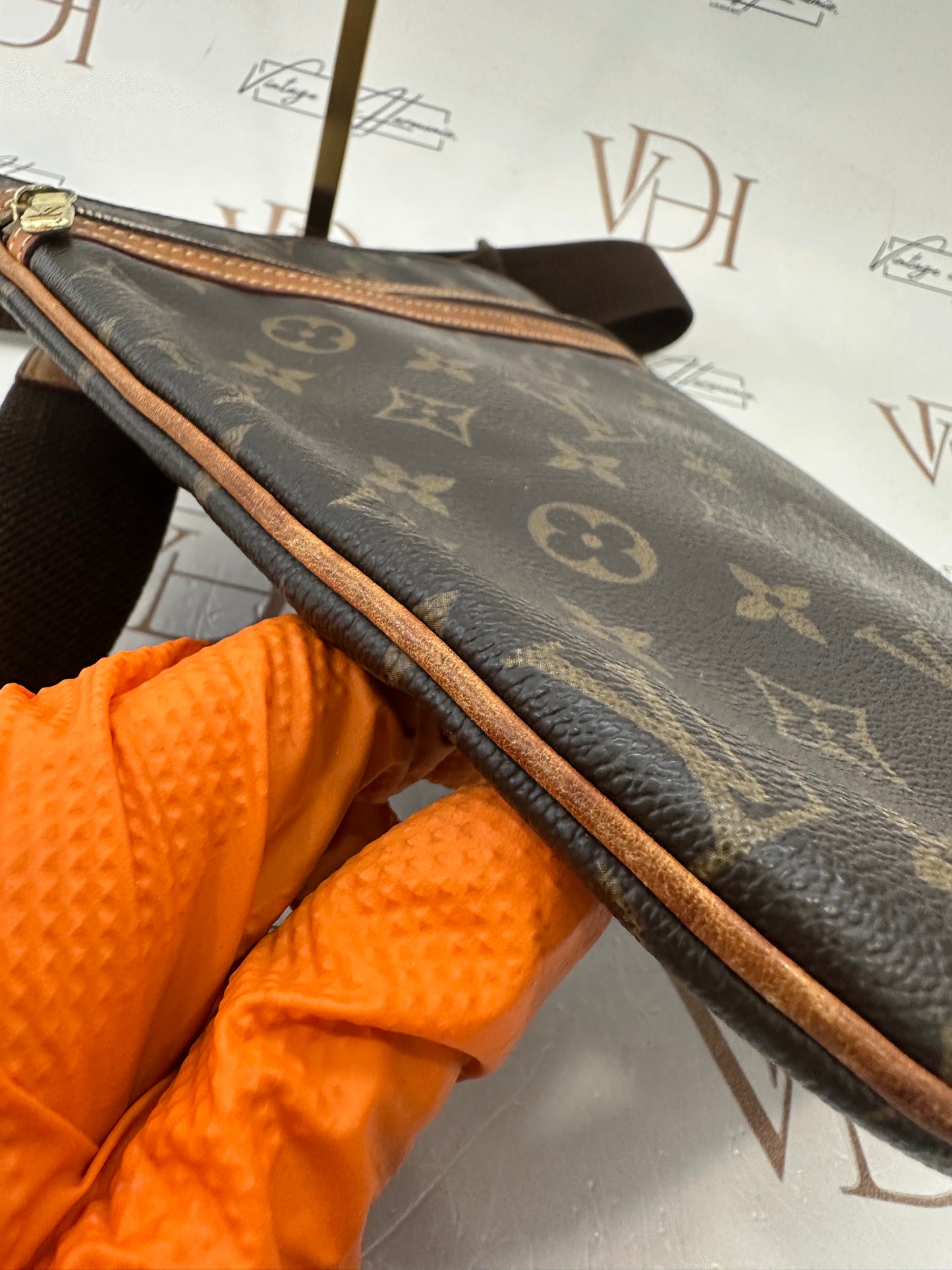 016787 - Louis Vuitton Bosphore