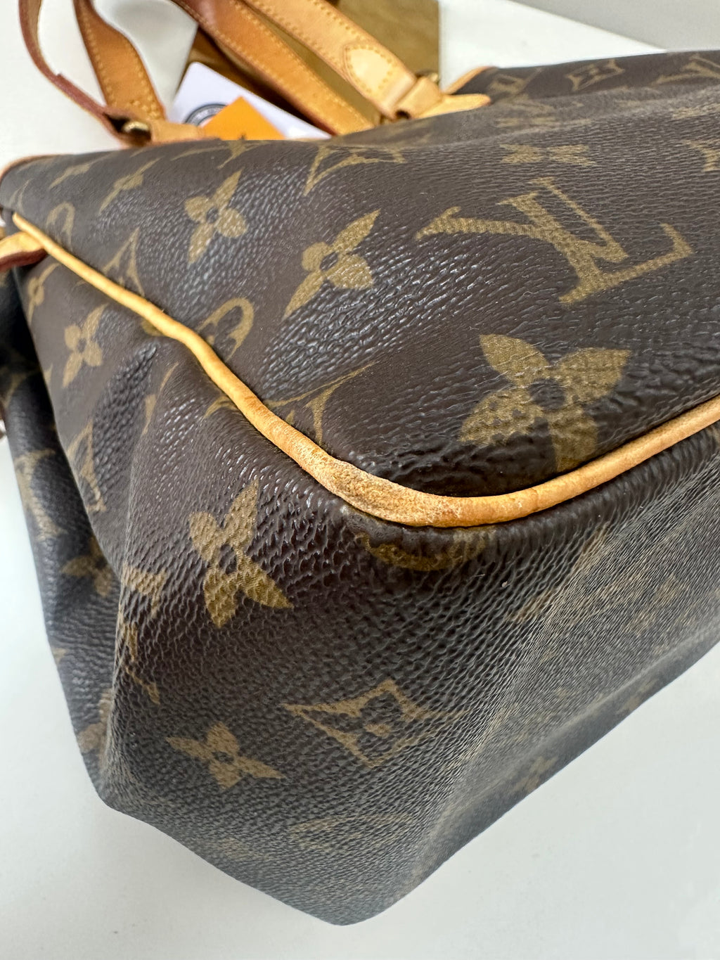 Louis Vuitton Batignolles