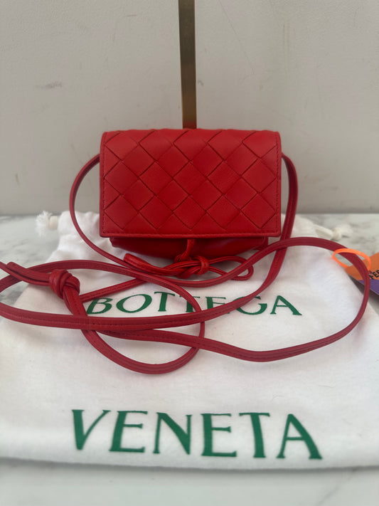 Bottega Veneta Intrecciato Red Pochette