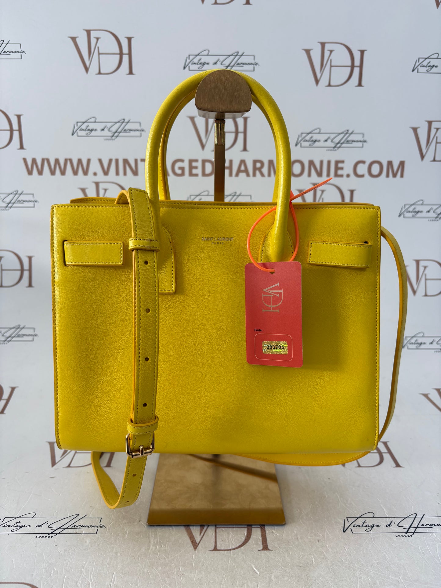 383705 - Saint Laurent Sac De Jour Baby