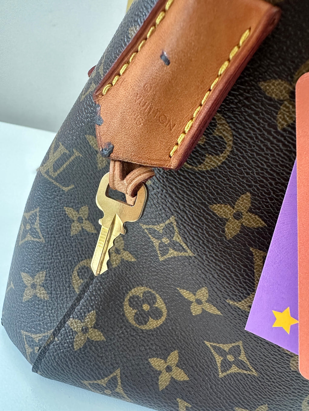 Louis Vuitton Montaigne MM