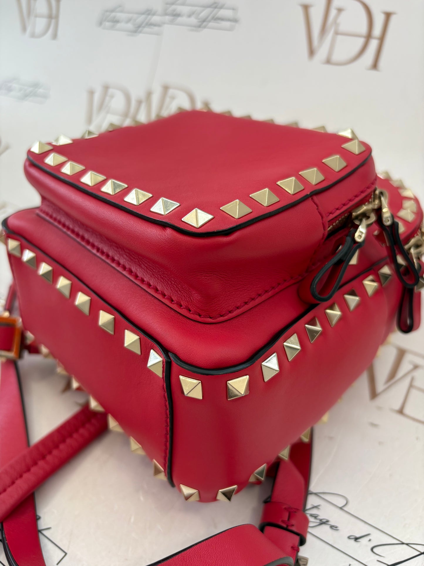201244 - Valentino Rockstud
